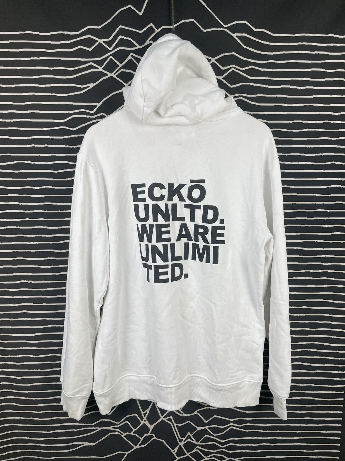 Ecko Unltd. Ecko Unltd Pull Over Hoodie White Spellout Backhit Size US L / EU 52-54 / 3 - 1 Thumbnail