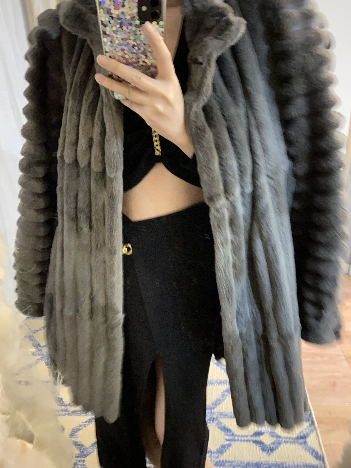 Celine Brand new vintage Celine fur coat Size M / US 6-8 / IT 42-44 - 5 Thumbnail