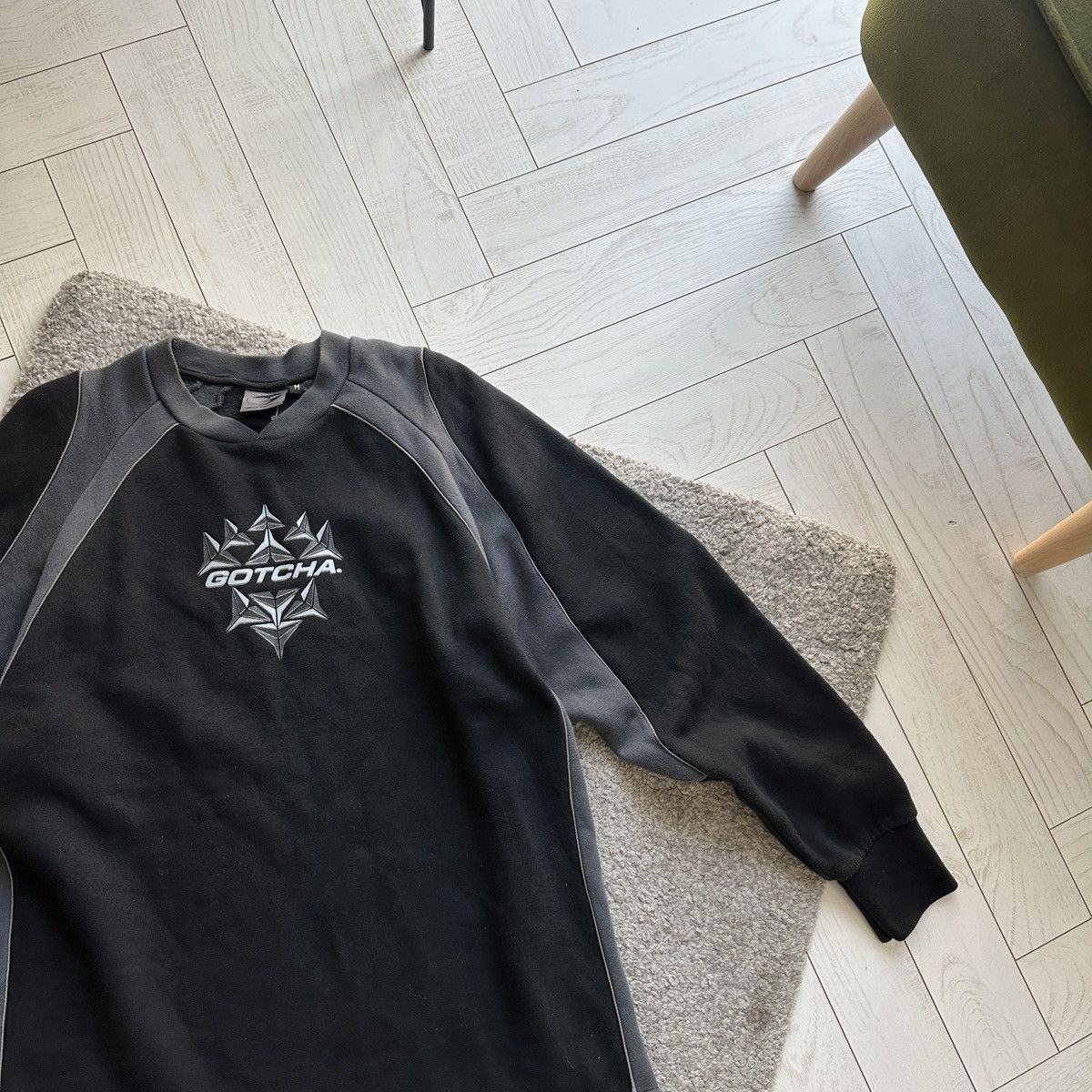 Gotcha Vintage 90s Gotcha Surfing Big logo sweatshirt rare y2k og Size US M / EU 48-50 / 2 - 2 Thumbnail