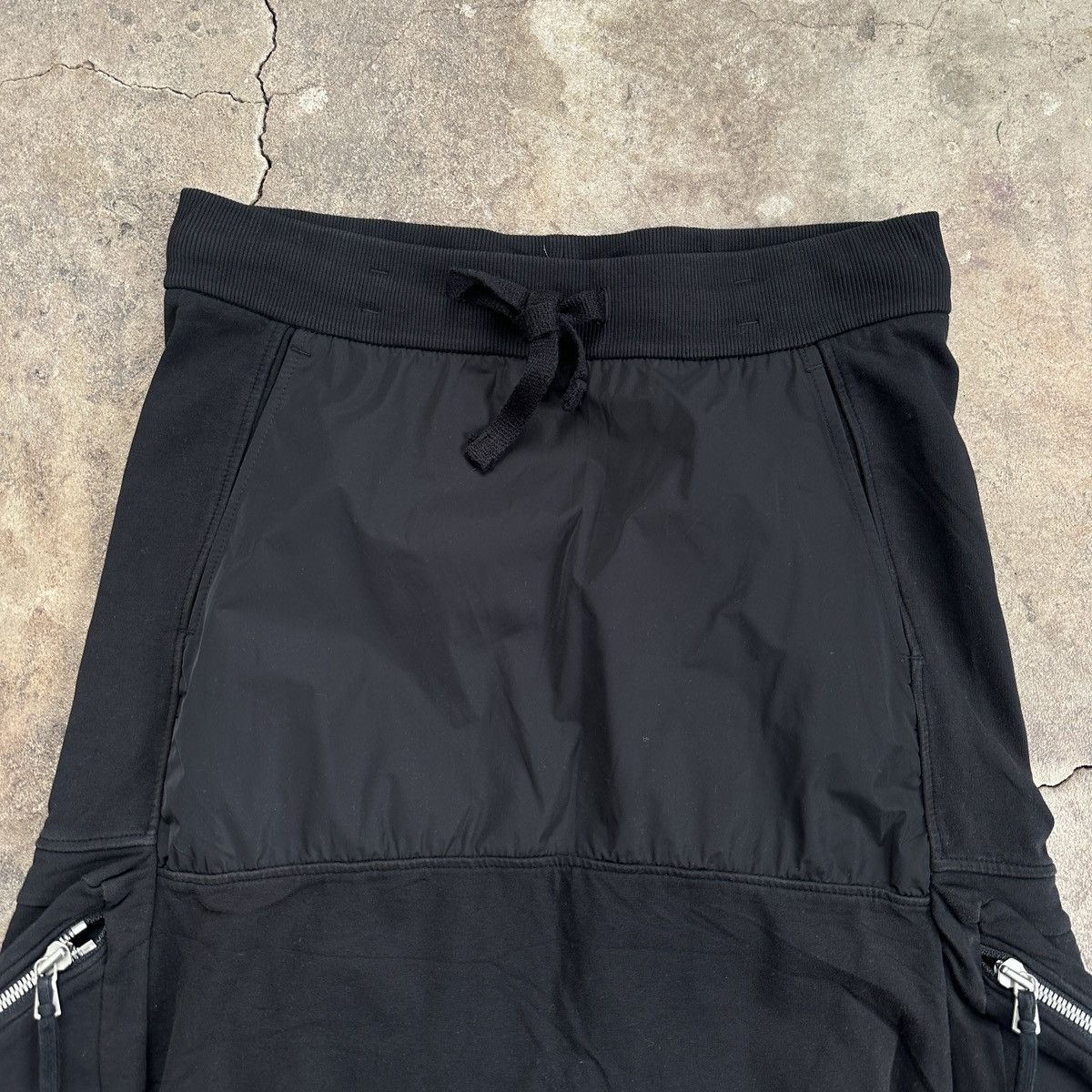 Seditionaries × Vagabond Vagabond Avant Garde Pocket Shorts RICK OWENS Style Size US 32 / EU 48 - 3 Thumbnail