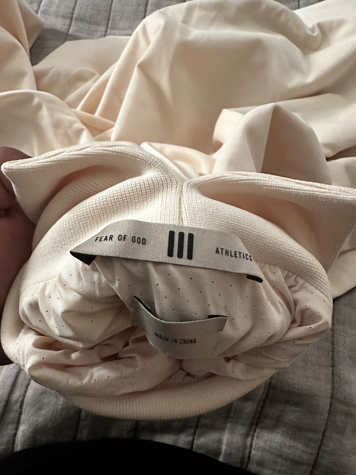 Adidas × Fear of God Adidas X Fear Of God Women’s Sweater Crème New Size M / US 6-8 / IT 42-44 - 5 Thumbnail