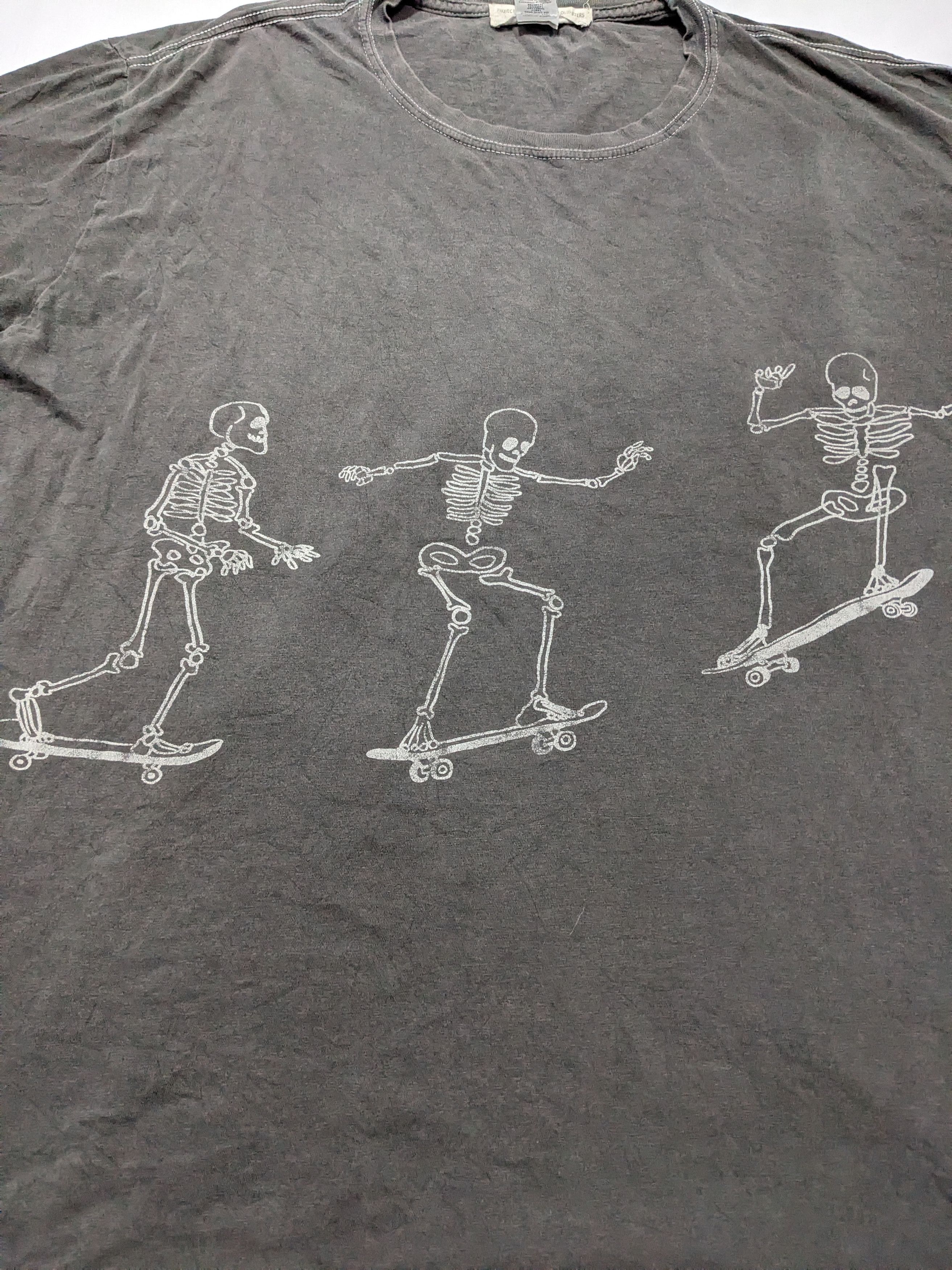 Urban Outfitters × Vintage Project Social x Urban Outfitters Skeleton Ollie Skate Tee Size US L / EU 52-54 / 3 - 3 Thumbnail