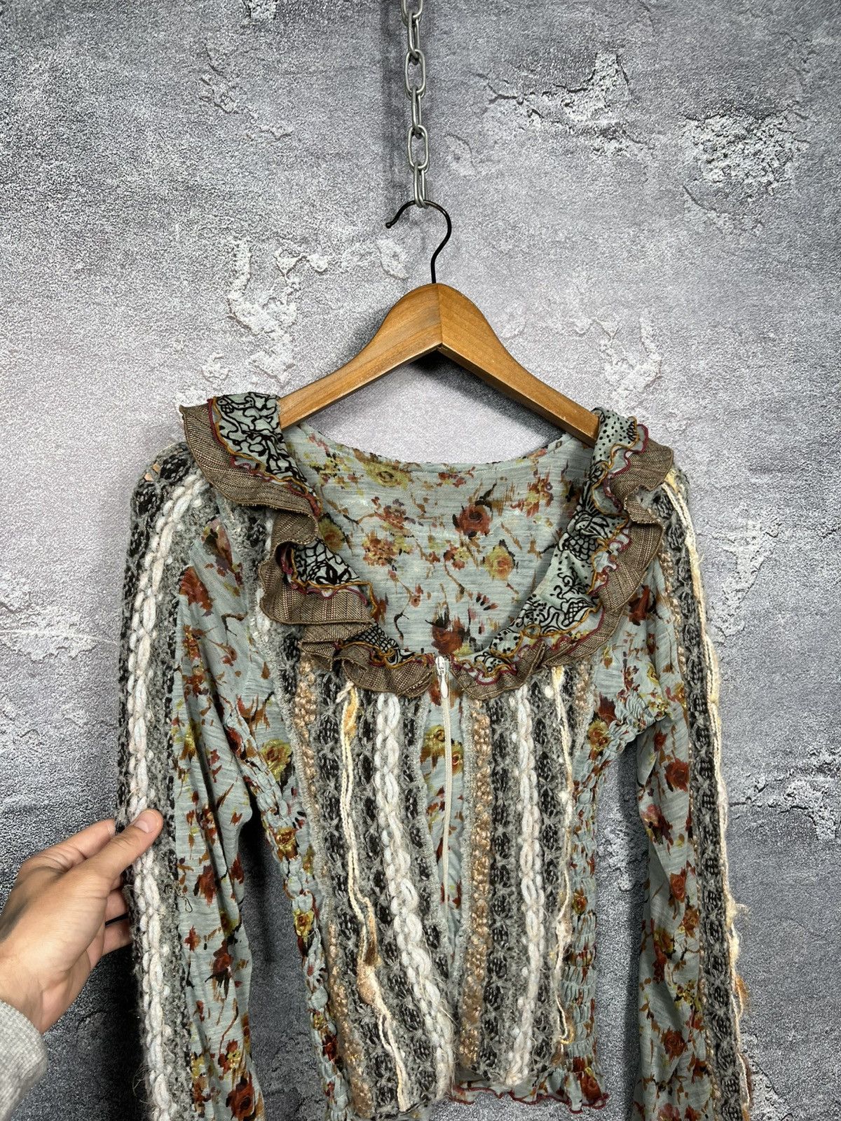 Vintage Vintage Tricot Chic Avant Garde Save the Queen Style Blouses Size L / US 10 / IT 46 - 2 Thumbnail