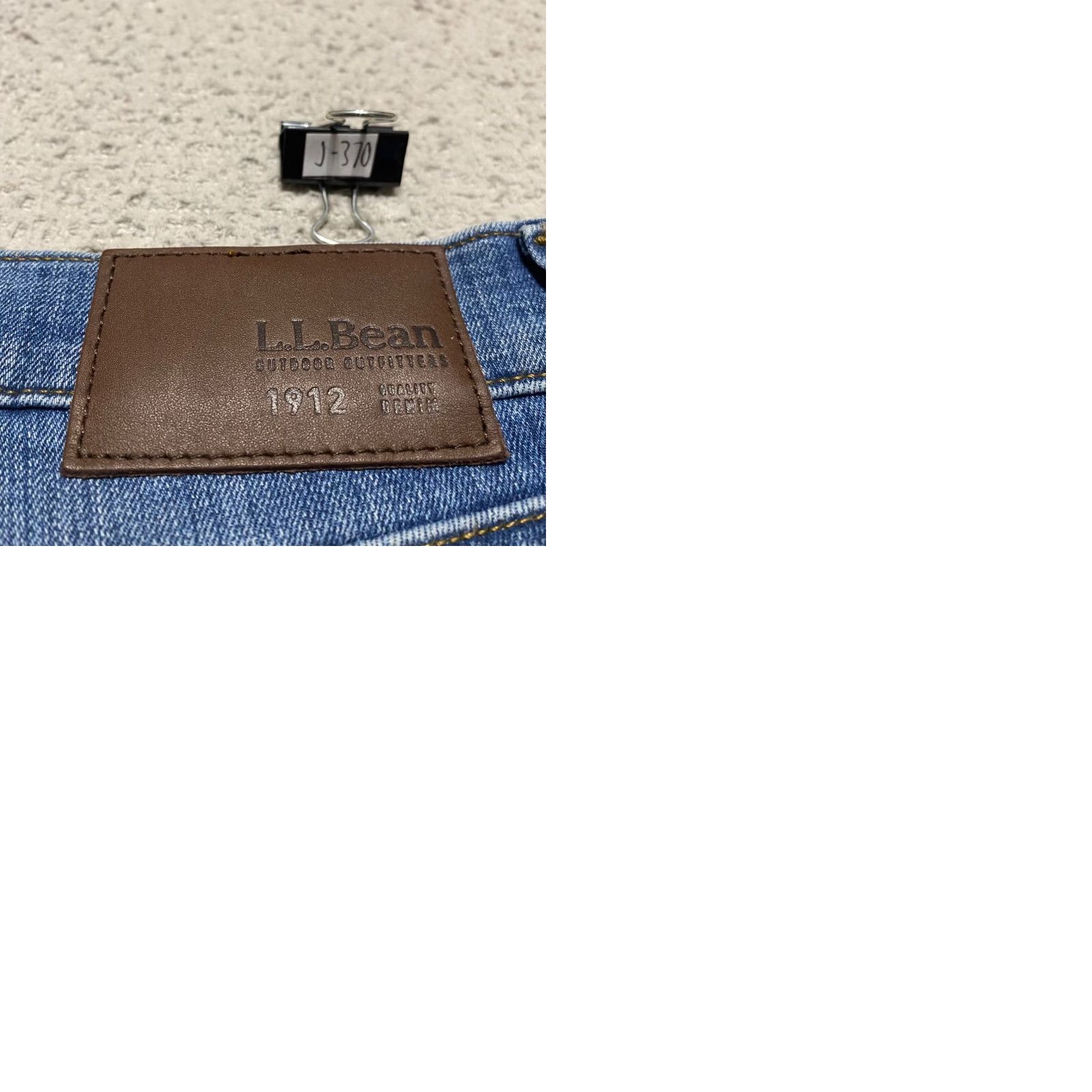 Vintage L.L. Bean Jeans Main Brand Men 42x30 Denim Medium Wash Straight Mid Rise Athletic Regular Beauty? Size US 42 / EU 58 - 9 Thumbnail