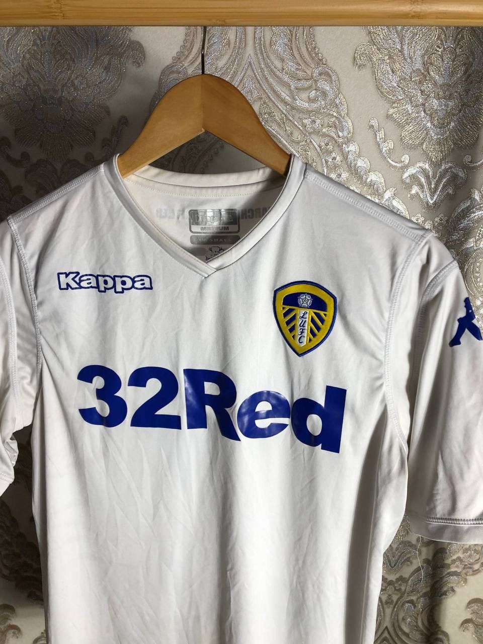 Kappa VINTAGE KAPPA FC LEEDS UNITED ENGLAND SOCCER JERSEY Y2K 90s Size US M / EU 48-50 / 2 - 2 Thumbnail