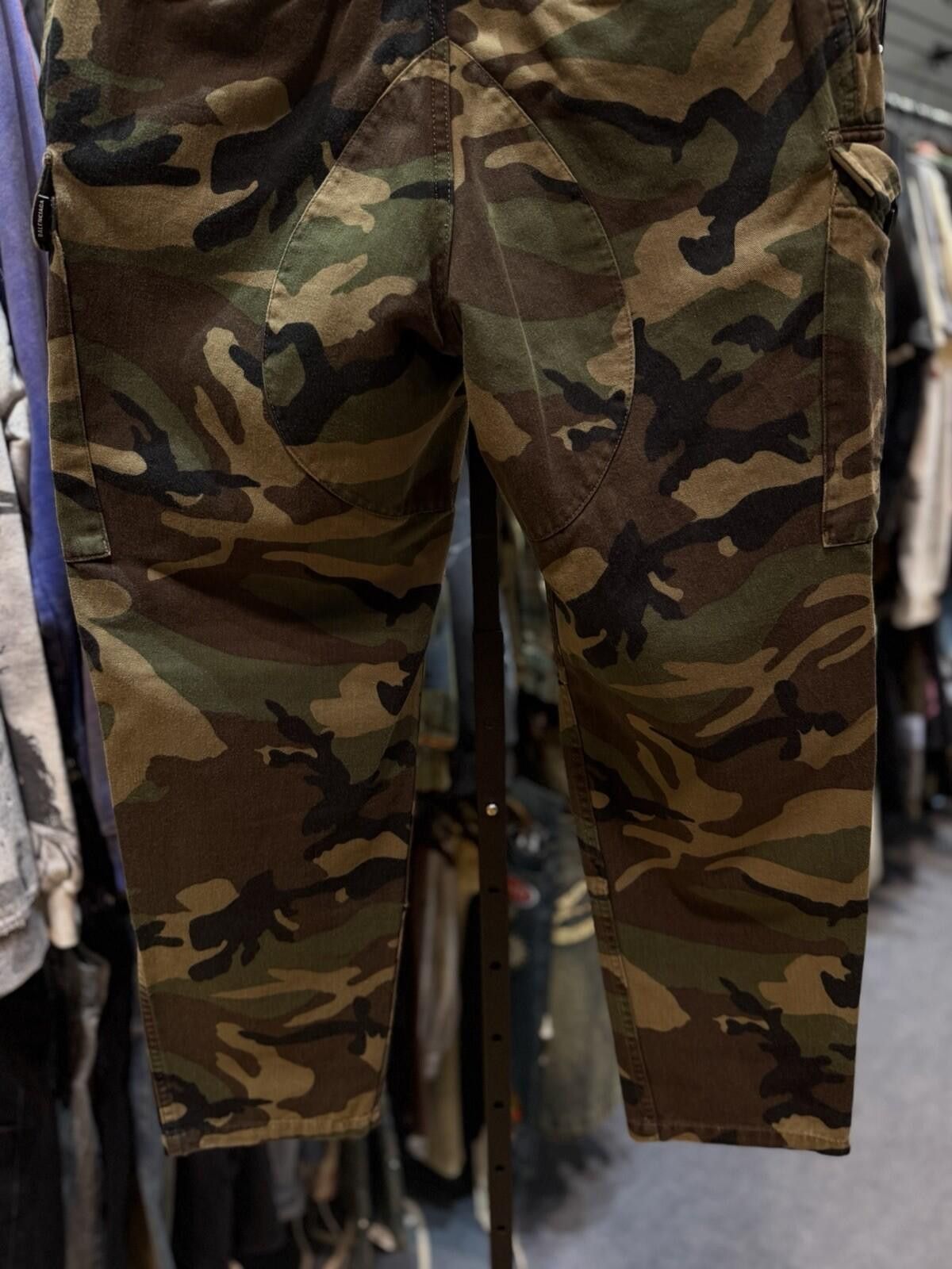 Balenciaga Balenciaga Cargo Pants Mens 48 Camo 100% Authentic Rare Size US 44 / EU 60 - 4 Thumbnail