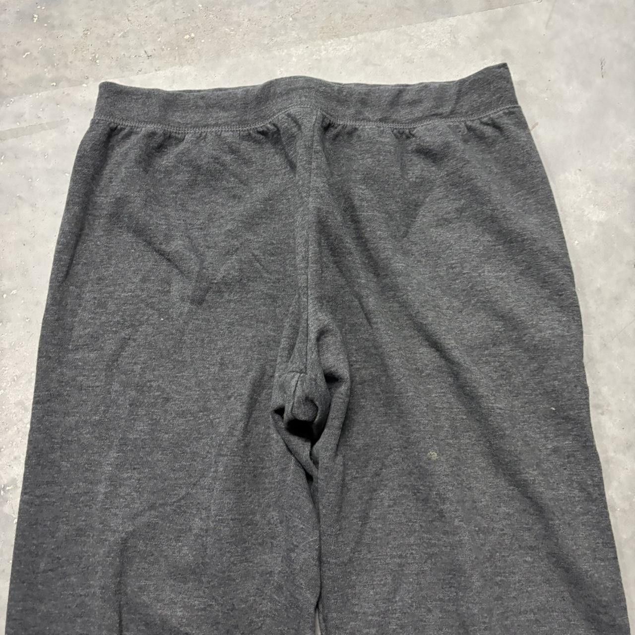 Japanese Brand × Vintage Crazy Vintage Y2K/2000s Dark Grey Essential Sweatpants! Size US 32 / EU 48 - 4 Thumbnail