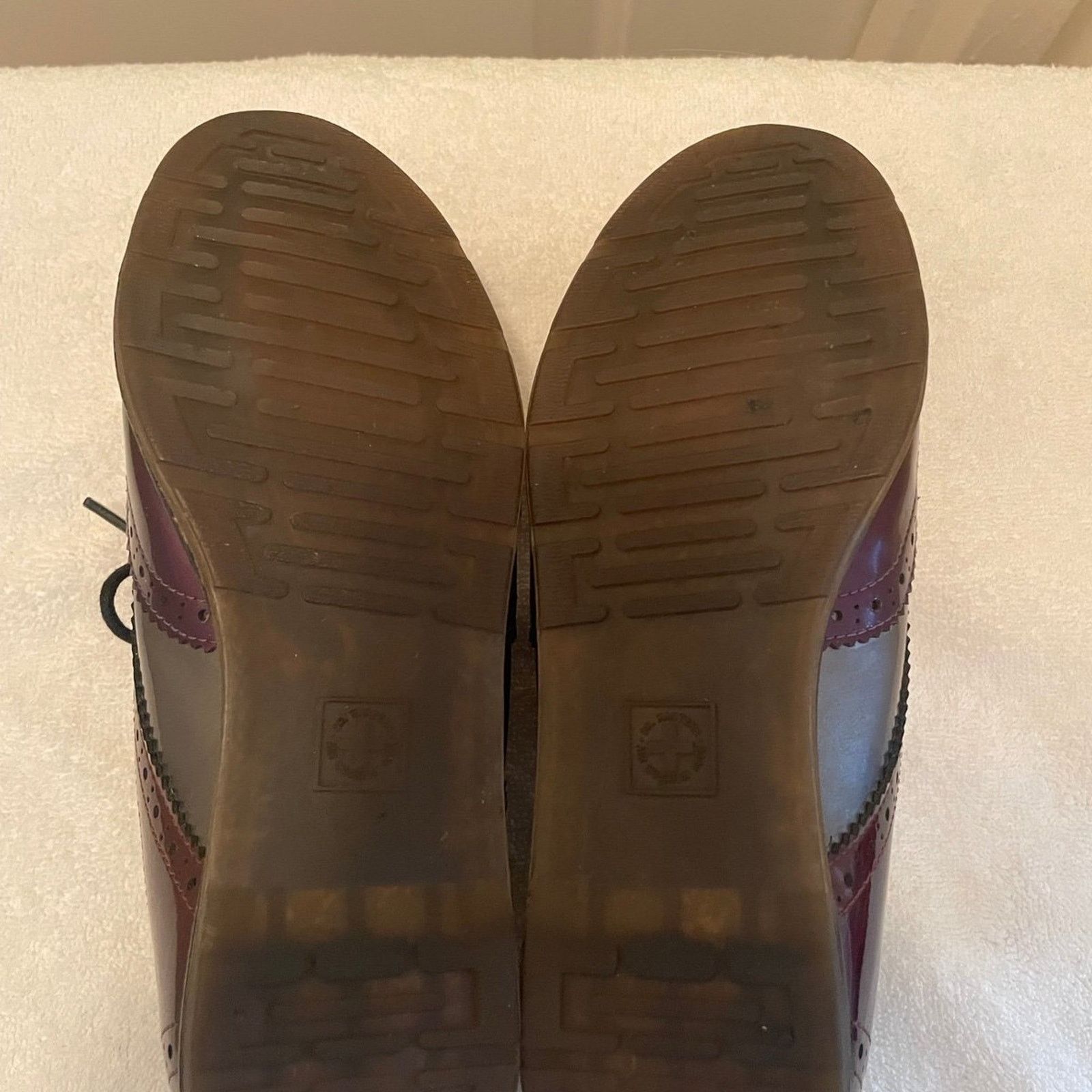 Dr. Martens Doc Martens Polina Patent Leather Wingtip Oxford Shoe Size US 5 / IT 35 - 6 Thumbnail