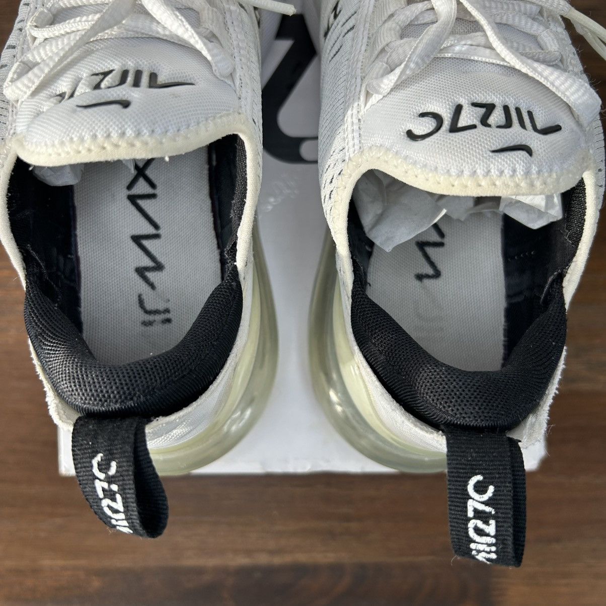 Nike Nike Air Max 270 White and Black Sneakers Women Size 8 Size US 8 / IT 38 - 4 Thumbnail