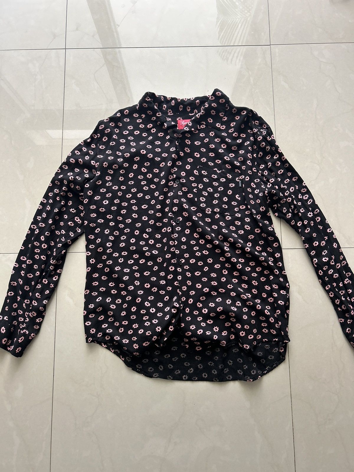Supreme Supreme flower button up Size US XL / EU 56 / 4 - 1 Thumbnail
