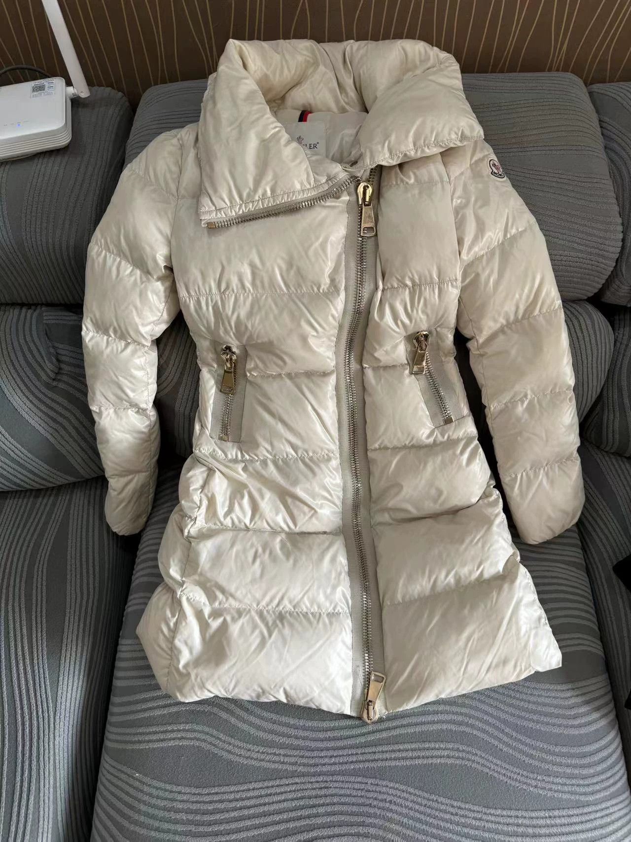 Moncler Moncler Big Zip Down Jacket Size 0 Celebrity Style Size XS / US 0-2 / IT 36-38 - 1 Thumbnail
