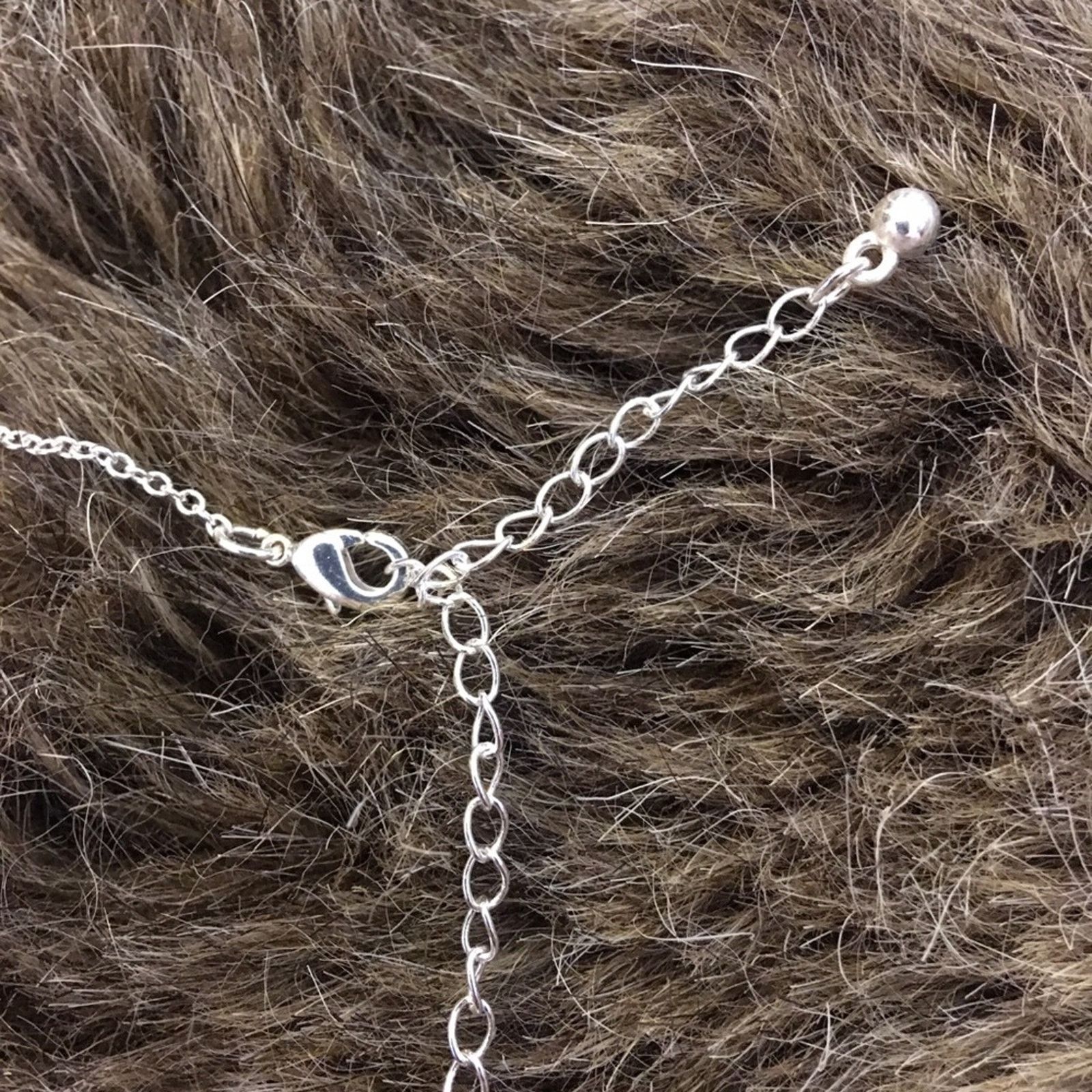 Jewelry Opalescent inlaid silver tone bar necklace Size ONE SIZE - 8 Thumbnail