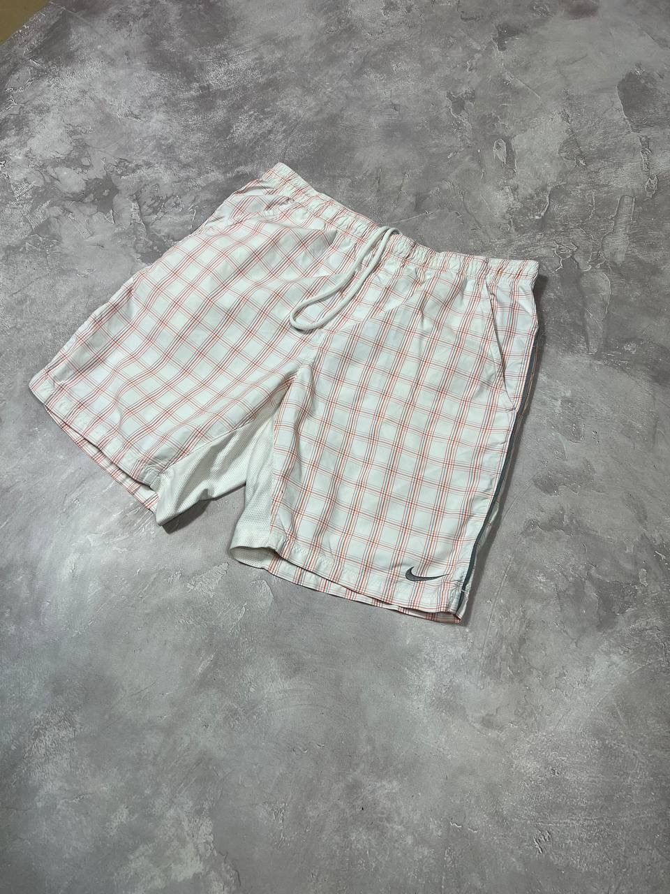 Nike × Vintage Vintage Nike Check Shorts Size US 32 / EU 48 - 1 Thumbnail