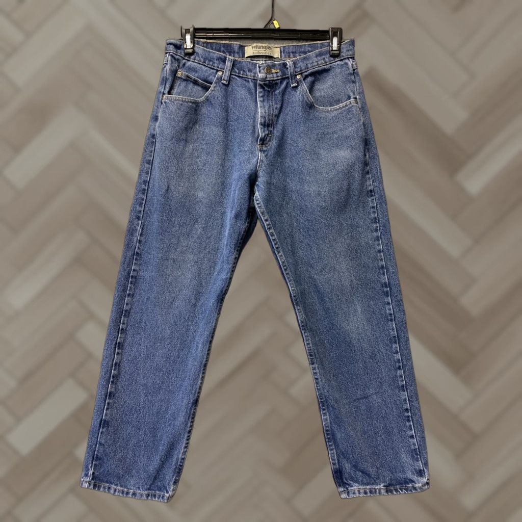 Wrangler VINTAGE Wrangler Jeans Mens 32x29 Straight Leg Denim 5-Pocket Zip Blue Cotton Workwear Classic Mens Size US 32 / EU 48 - 1 Thumbnail