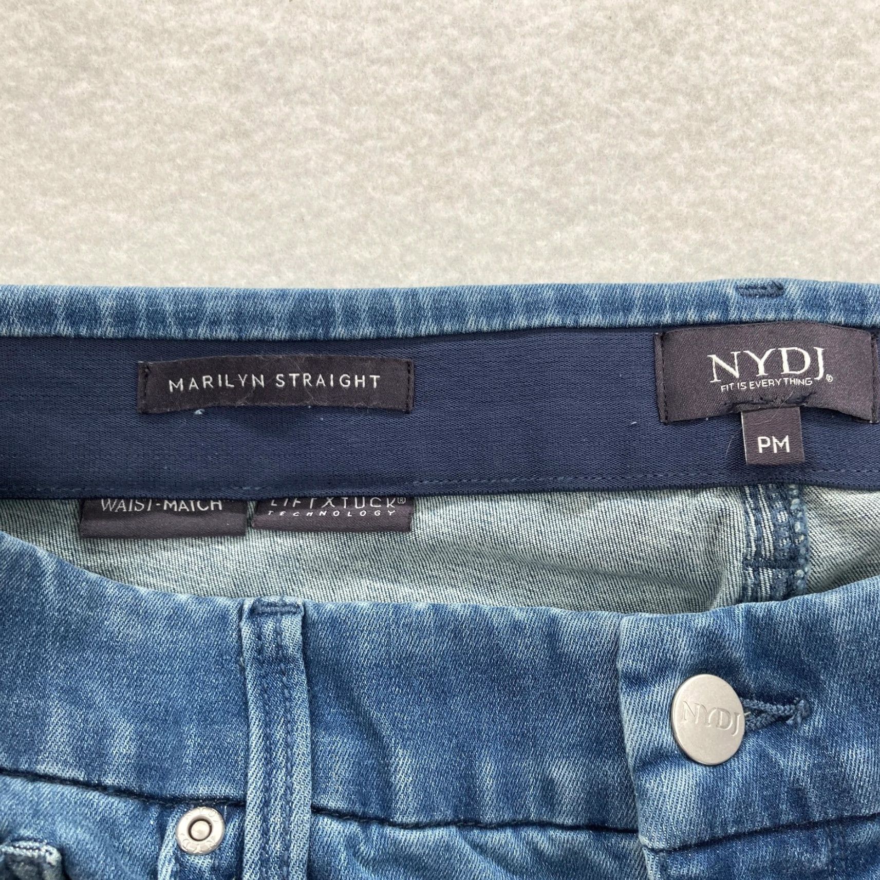 NYDJ NYDJ Marilyn Straight Jeans Womens Petite Medium Blue Stretch Lift Tuck Denim PM Jeans Size 32" / US 10 / IT 46 - 4 Thumbnail