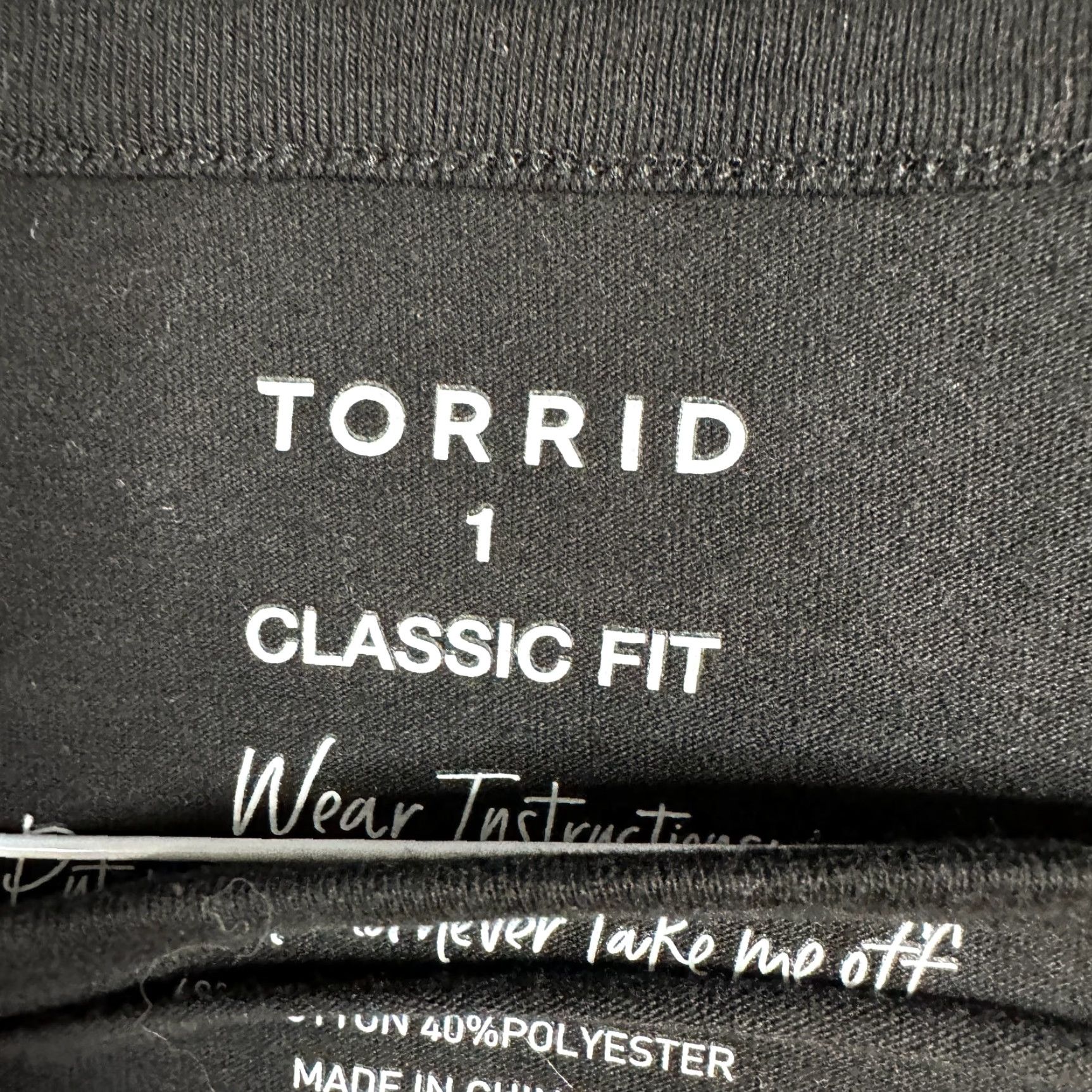 Torrid Torrid T-Shirt 1X Black Love Skull Tee WOMEN Plus Size Crew Neck Long Sleeve Cotton Blend Knit Basic Skull Size XL / US 12-14 / IT 48-50 - 2 Thumbnail