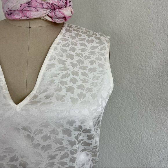 Alexander McQueen Alexander McQUEEN Peplum Top V Neck High Low Size M / US 6-8 / IT 42-44 - 4 Thumbnail