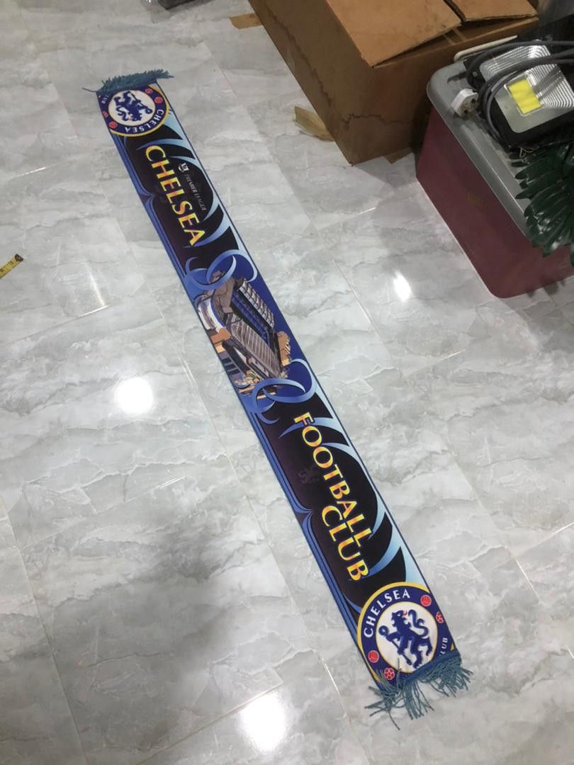 Chelsea Soccer Chelsea FC Scarf / Muffler / Neckwear Size ONE SIZE - 10 Thumbnail