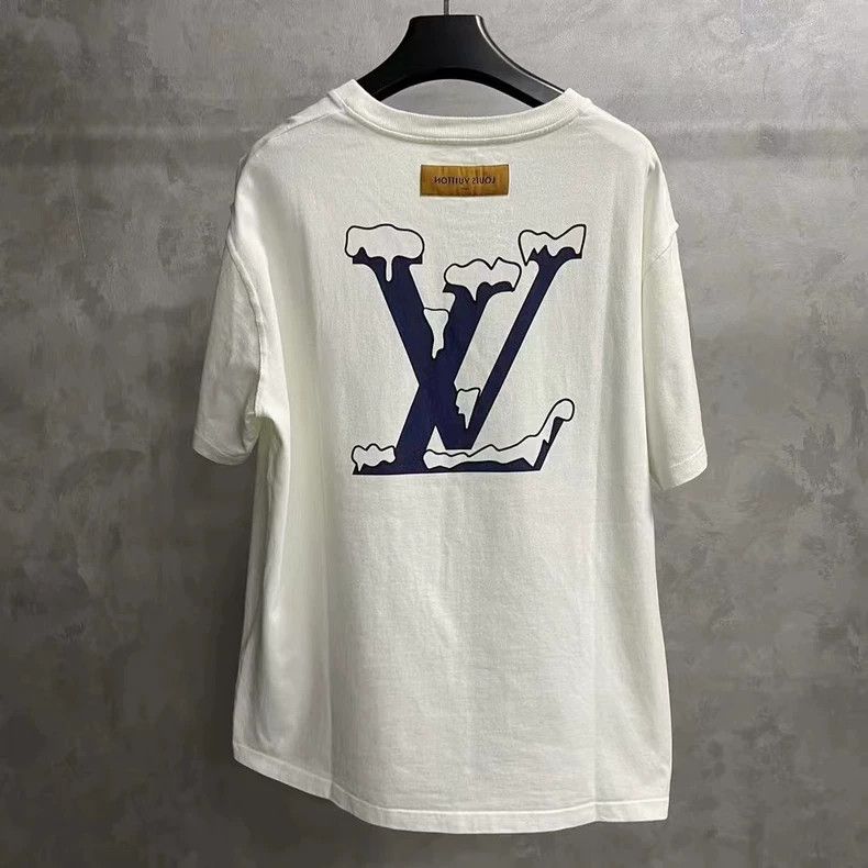 Louis Vuitton louis vuitton size 5l White snow mountain print logo short Size US XXL / EU 58 / 5 - 5 Thumbnail