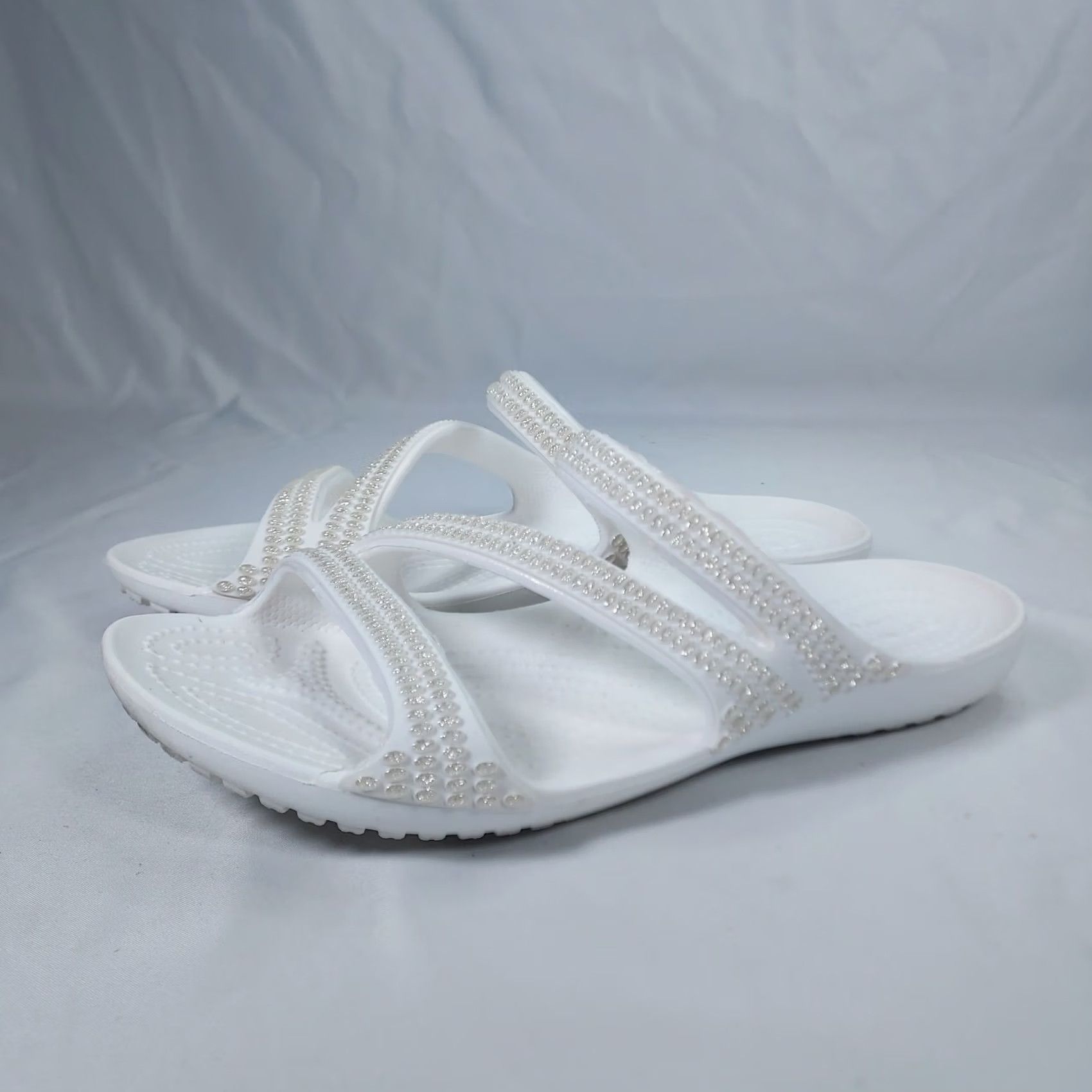 Crocs Crocs Women’s W9 White Bling Rhinestone Comfort Slide Sandals Shoes Flip Flop Casual Summer Womens Size US 7 / IT 37 - 5 Thumbnail
