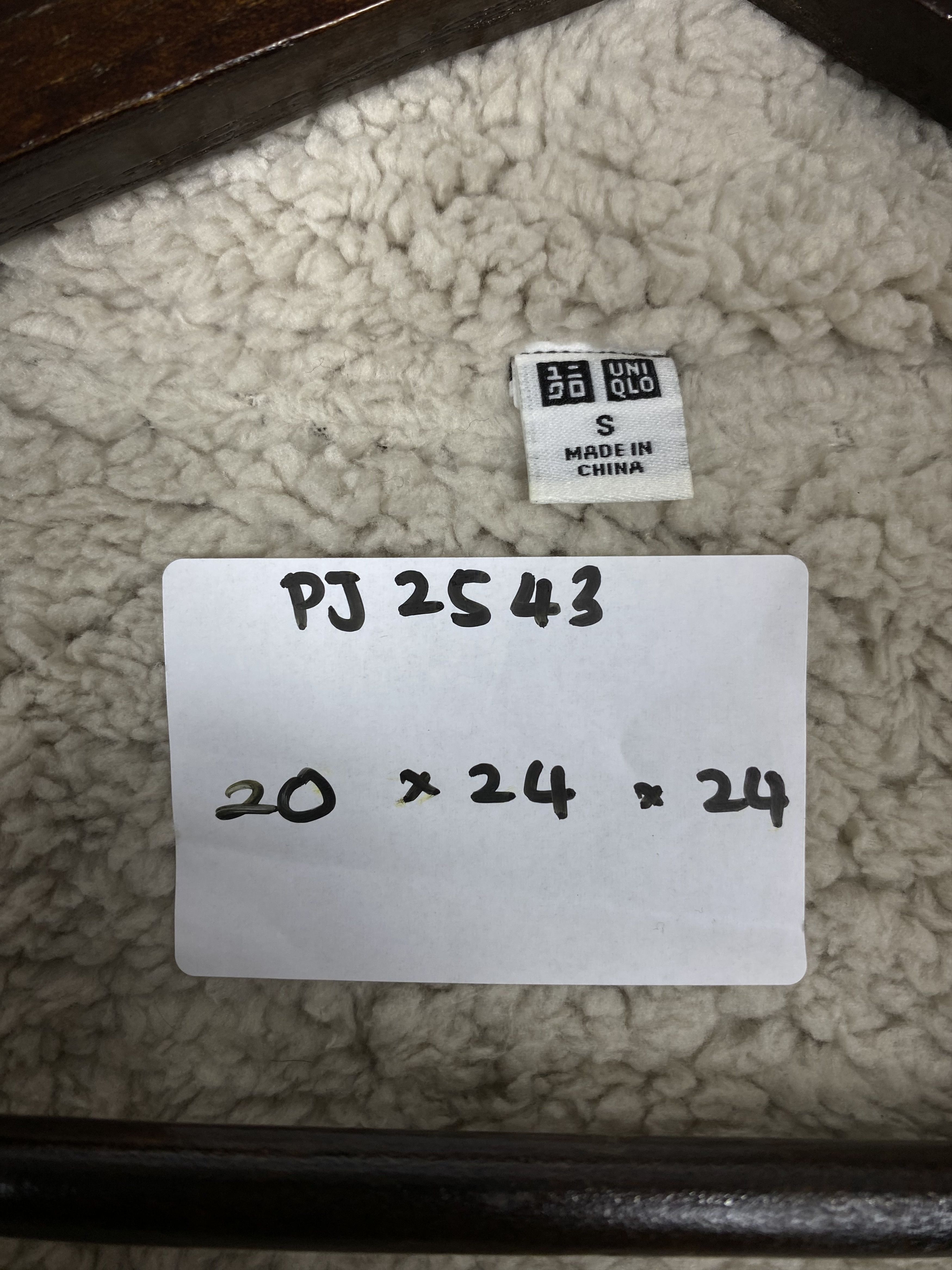 Vintage Uniqlo Sherpa Lining Jacket PJ02543