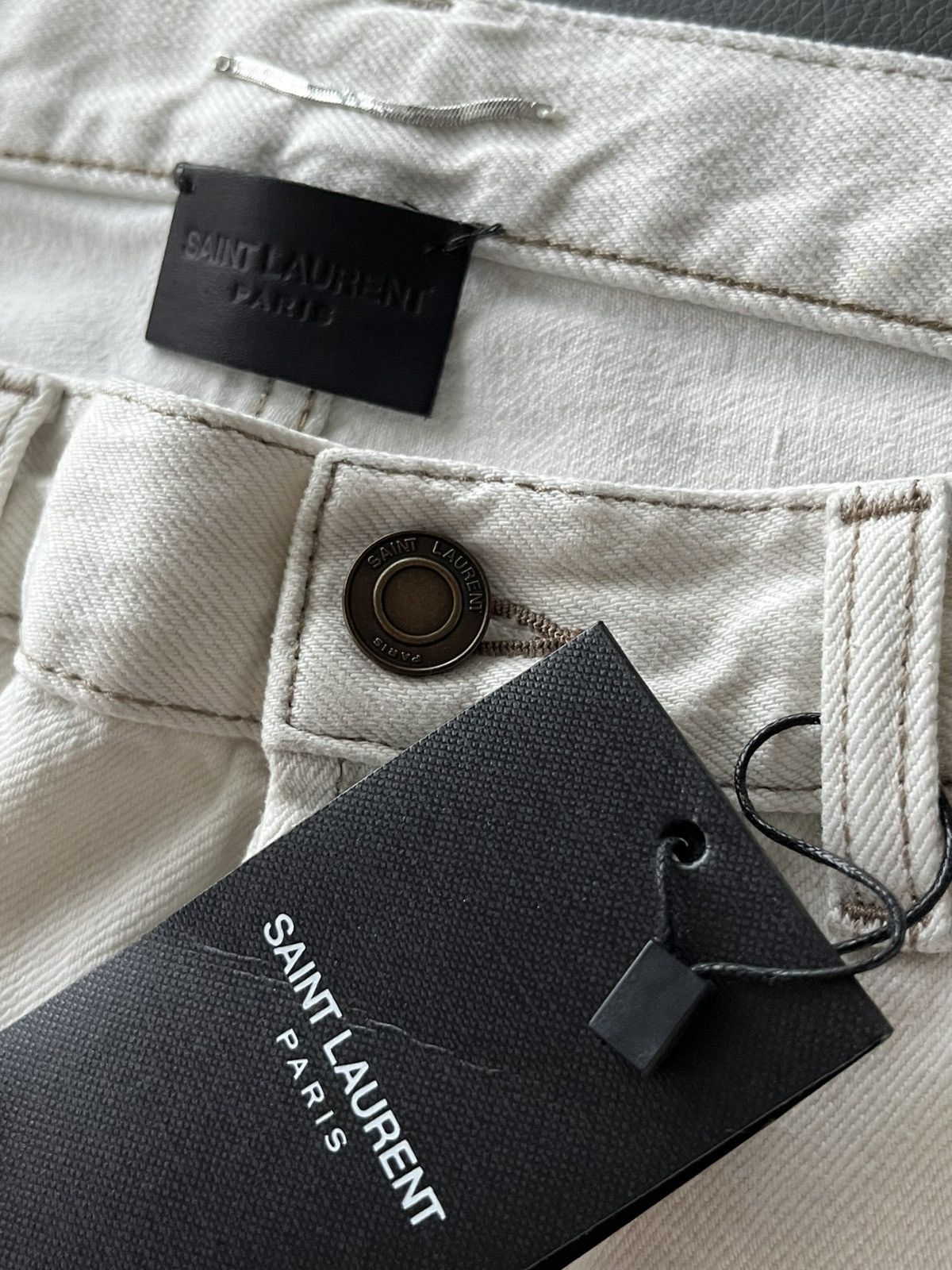 Hedi Slimane × Saint Laurent Paris × Yves Saint Laurent Super Runway Saint Laurent D31 Denim Jeans Brand New Size US 33 - 10 Thumbnail