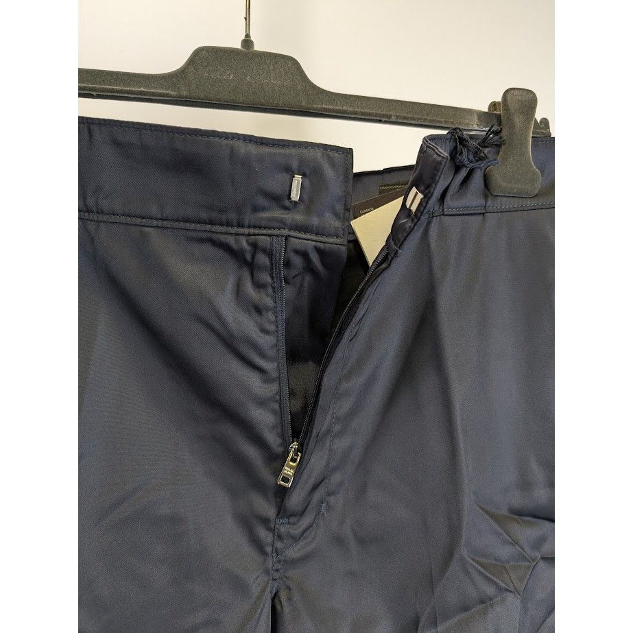Prada o1rshd1 Short in Blue Size US 32 / EU 48 - 8 Thumbnail