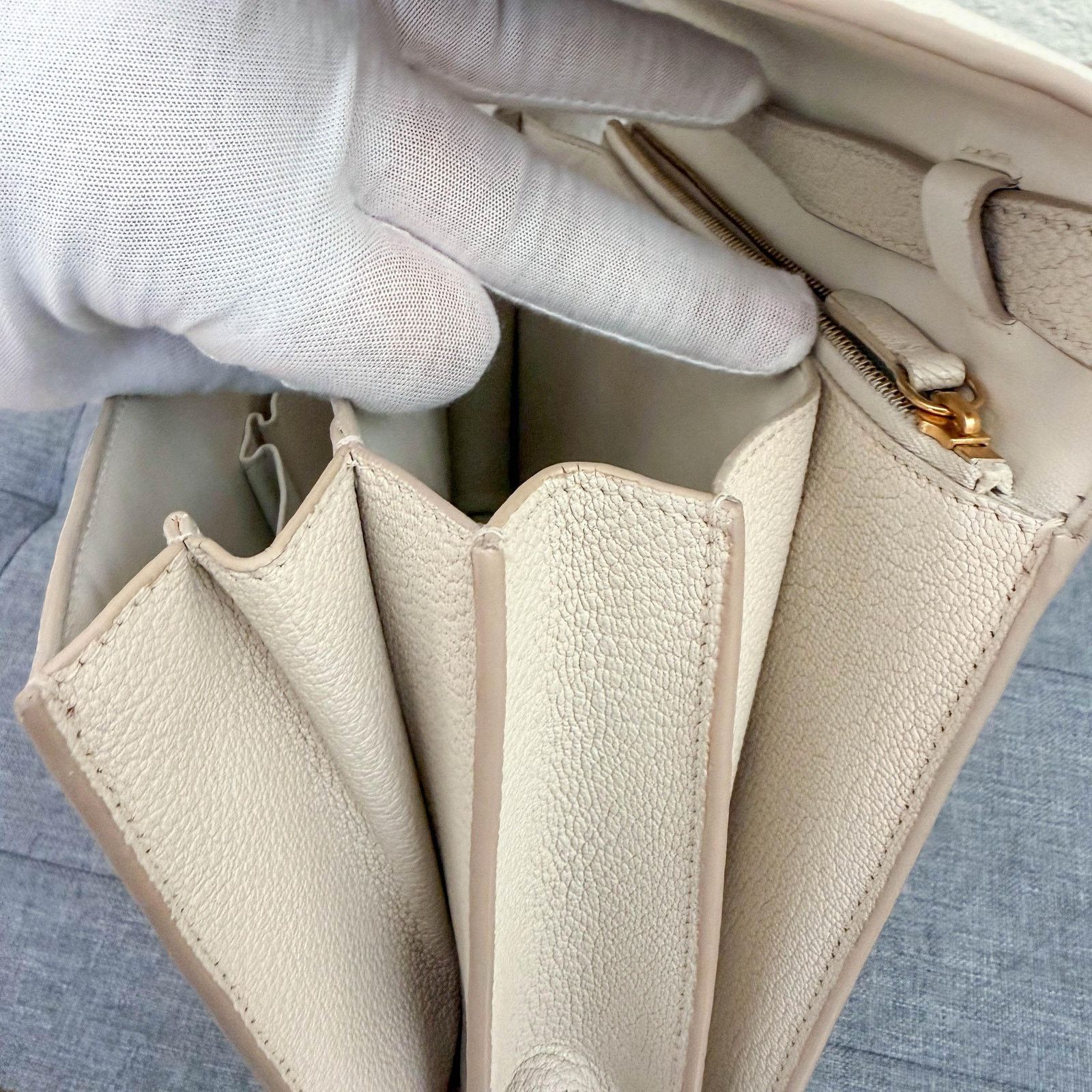 Celine Authentic Celine Classic Box Leather Shoulder Bag Size ONE SIZE - 14 Thumbnail