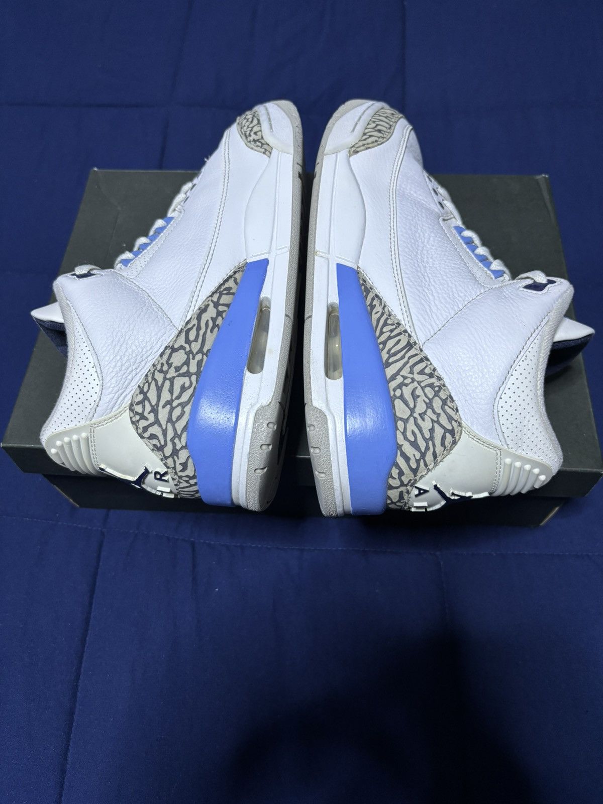 Jordan Brand Jordan 3 Retro UNC 2020 Size 8.5 Size US 8.5 / EU 41-42 - 2 Thumbnail