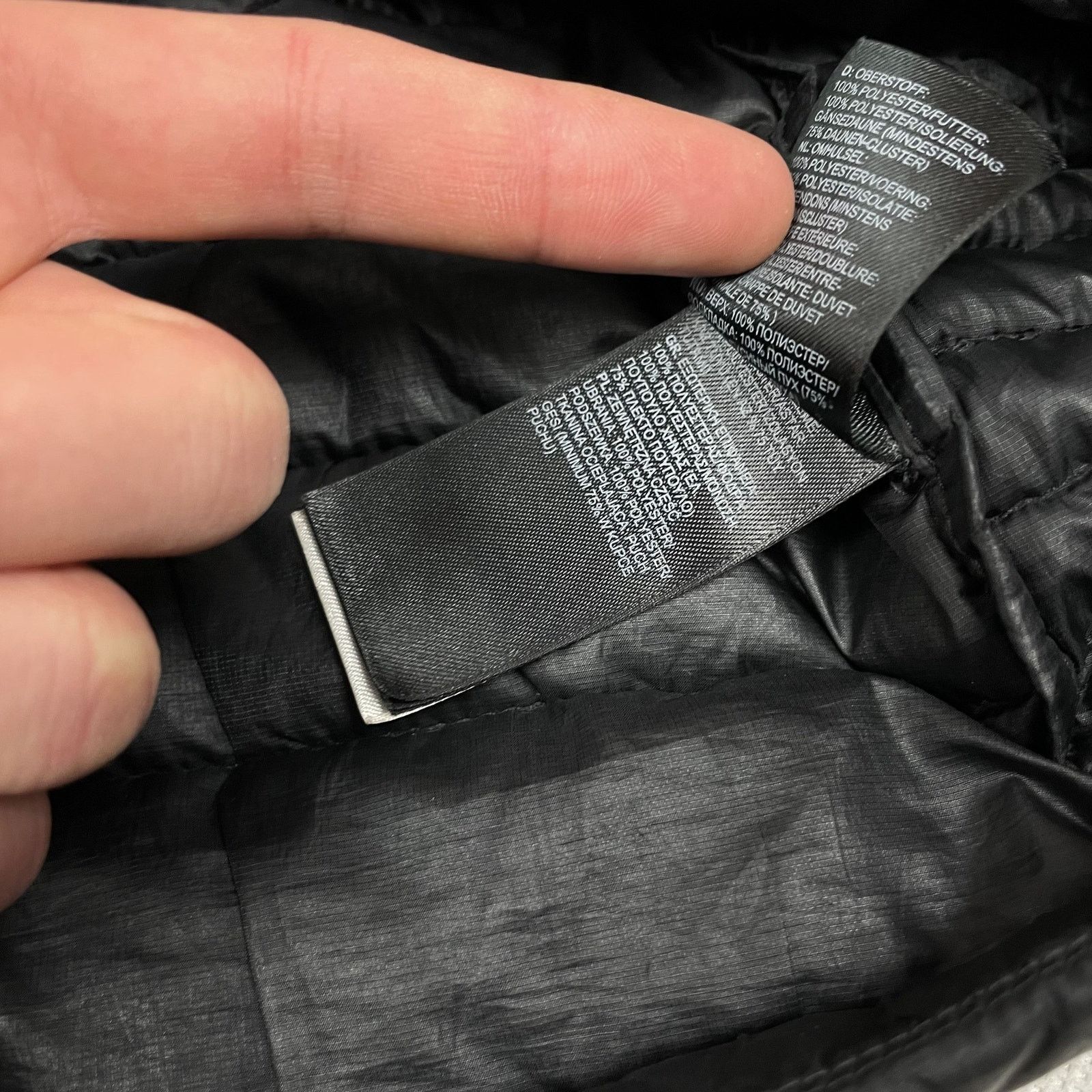 The North Face The North Face 700 Men's Black Long Sleeve Full Zip Jacket S Size US S / EU 44-46 / 1 - 18 Thumbnail