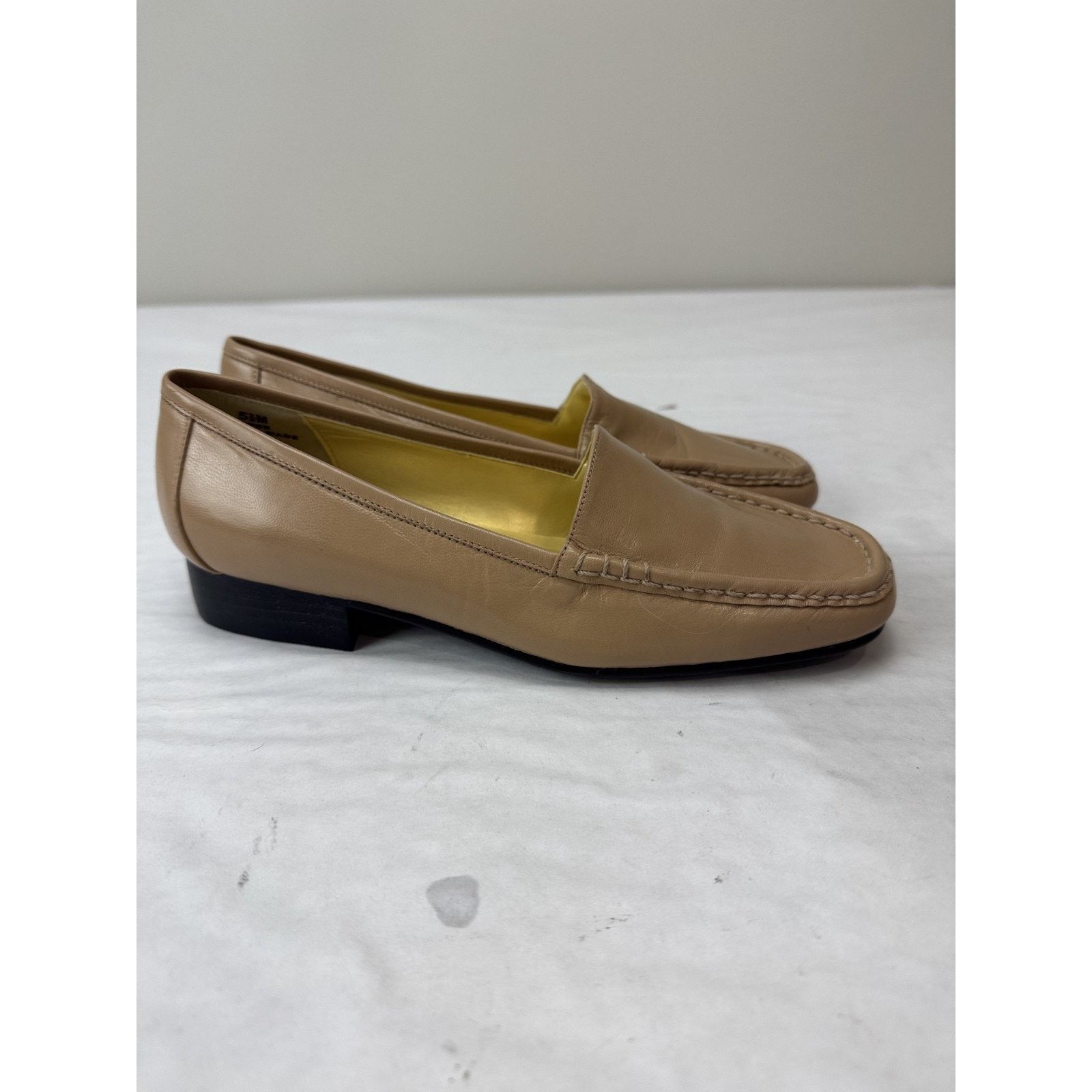 Other Bellini Genuine Leather Loafer Shoes Tan Flats Preppy 5.5 Size US 5.5 / IT 35.5 - 2 Thumbnail
