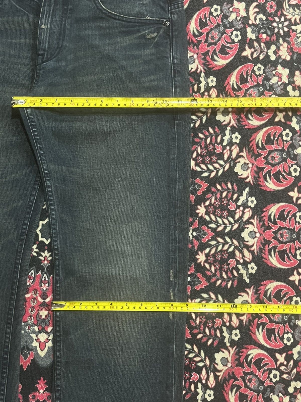 Armani Armani Exchange Dark Whisker Washed Straight Leg Jeans Size US 31 - 16 Thumbnail