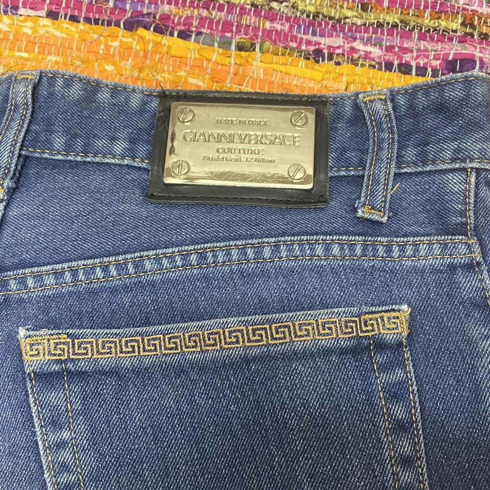 Versace Versace Blue Denim Jeans with Gold Medusa Button and Greek-2 Size 32" / US 10 / IT 46 - 8 Thumbnail