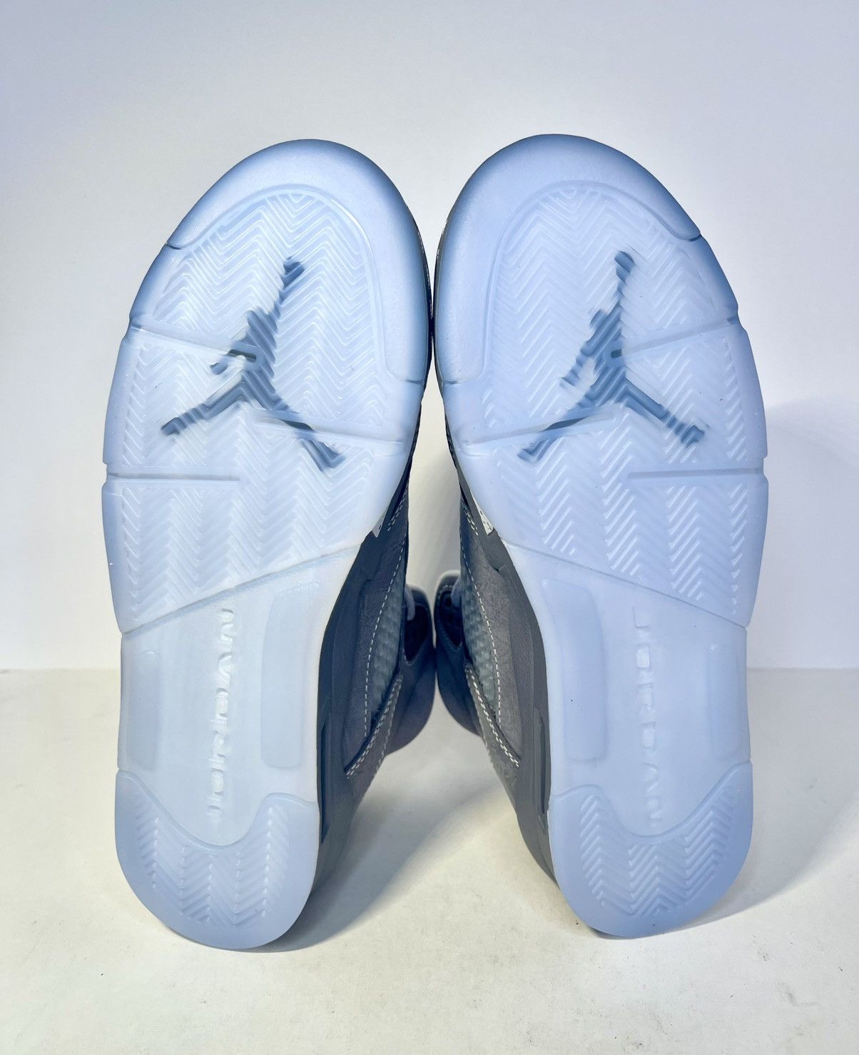Jordan Brand Air Jordan 5 Retro Wolf Grey ‘26 Size 5.5Y NEXT DAY SHIPPING Size US 5.5 / EU 38 - 4 Thumbnail