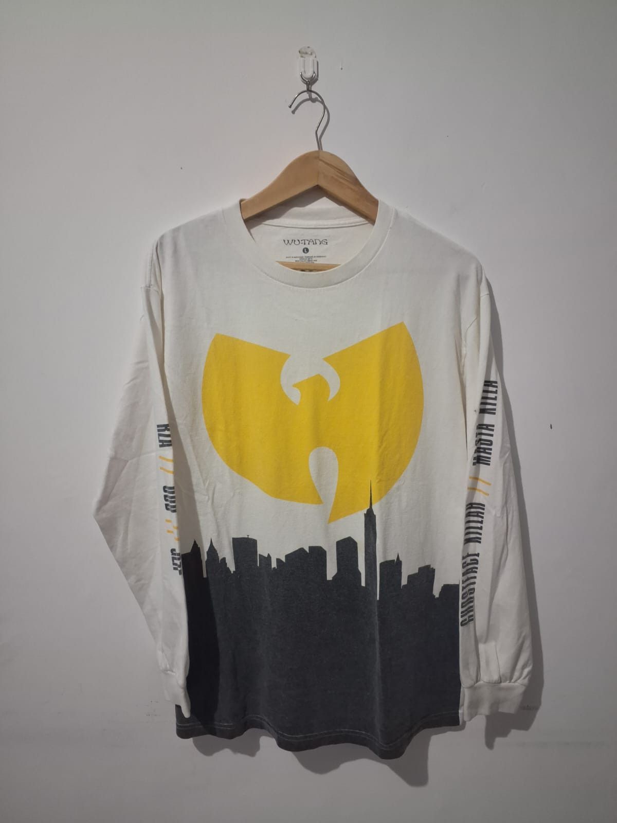 Rap Tees Wutang long sleeve t-shirt Size US L / EU 52-54 / 3 - 1 Thumbnail