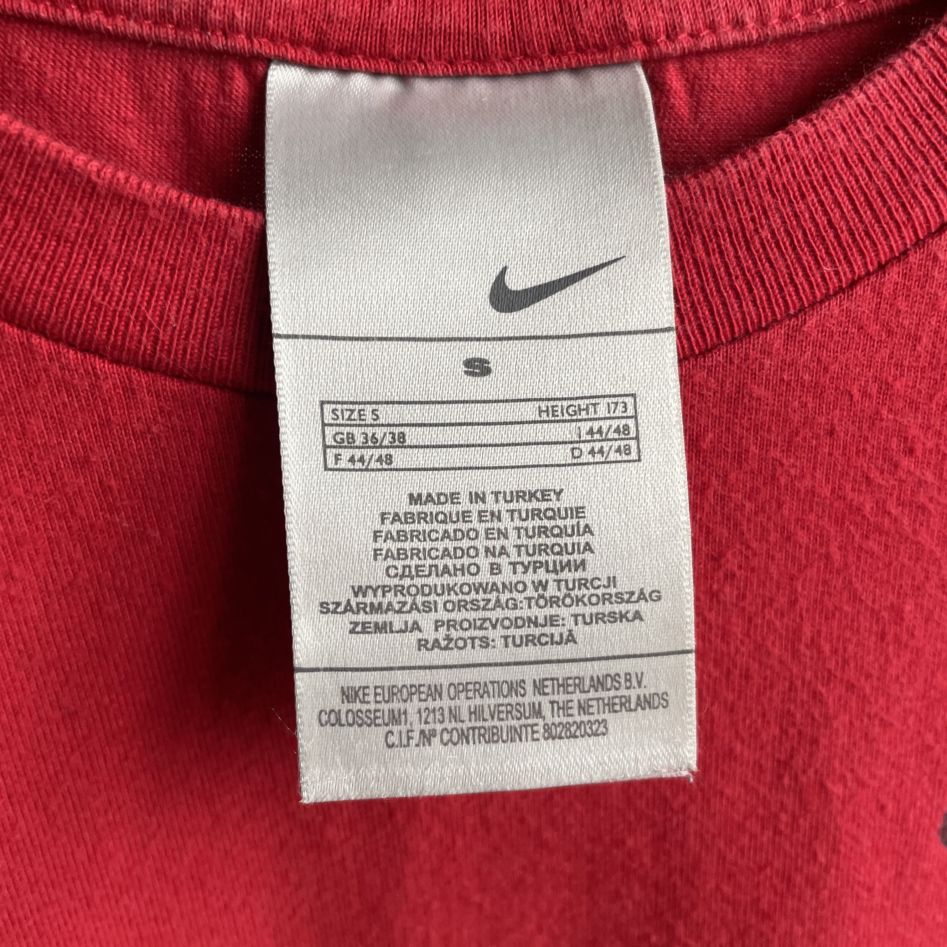 Nike × Vintage Nike Vintage Y2K T-Shirt Size S Size US S / EU 44-46 / 1 - 4 Thumbnail
