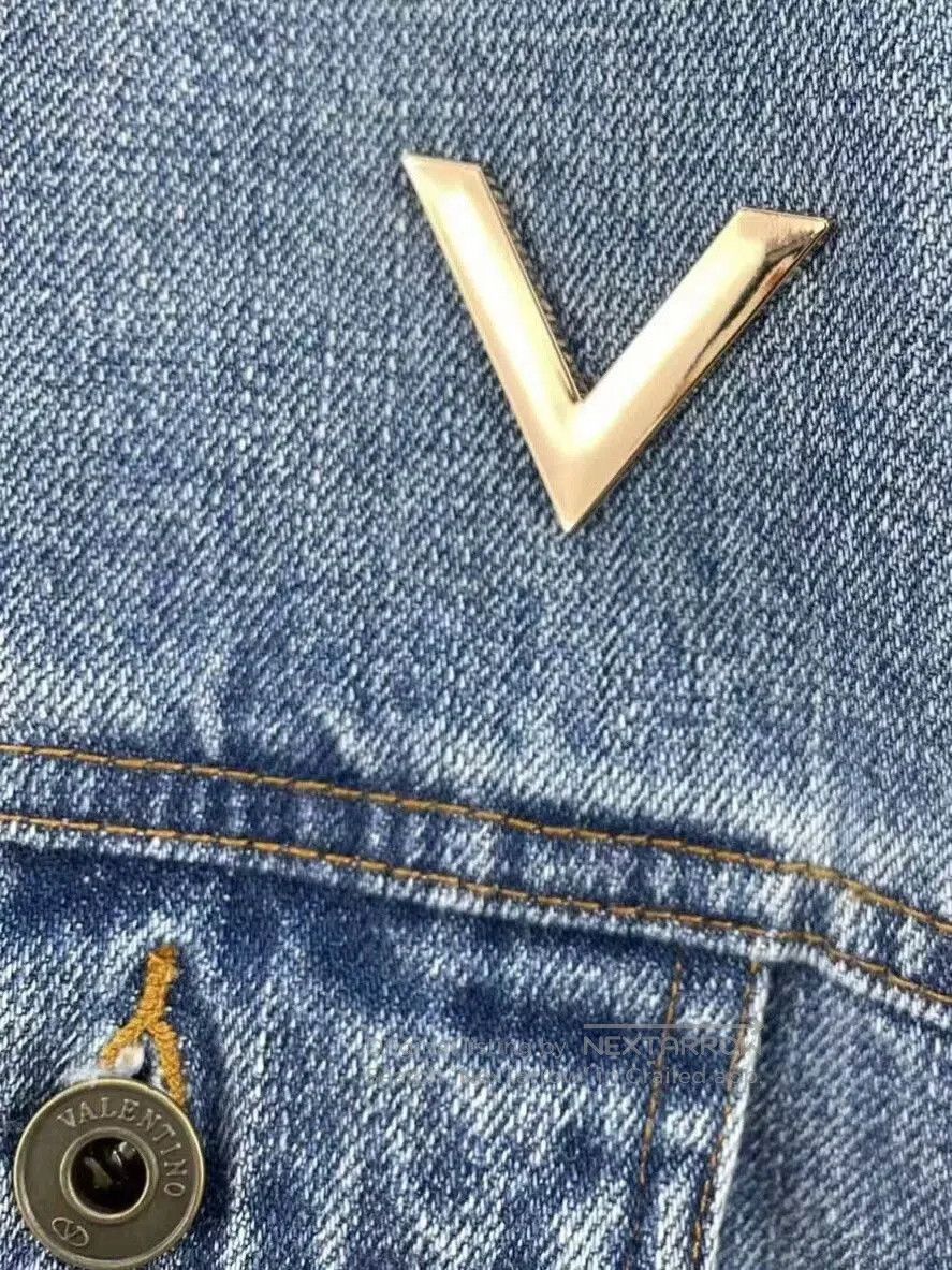 Valentino Valentino Denim Cape Jacket with V Logo. Size US XS / EU 42 / 0 - 2 Thumbnail