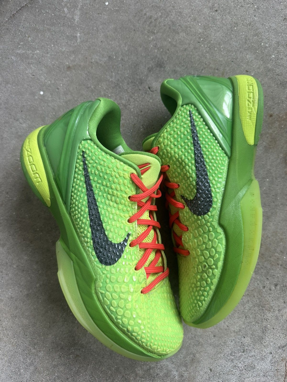 Nike Nike Zoom Kobe 6 Protro Grinch 2020 size 8 Size US 8 / EU 41 - 1 Thumbnail