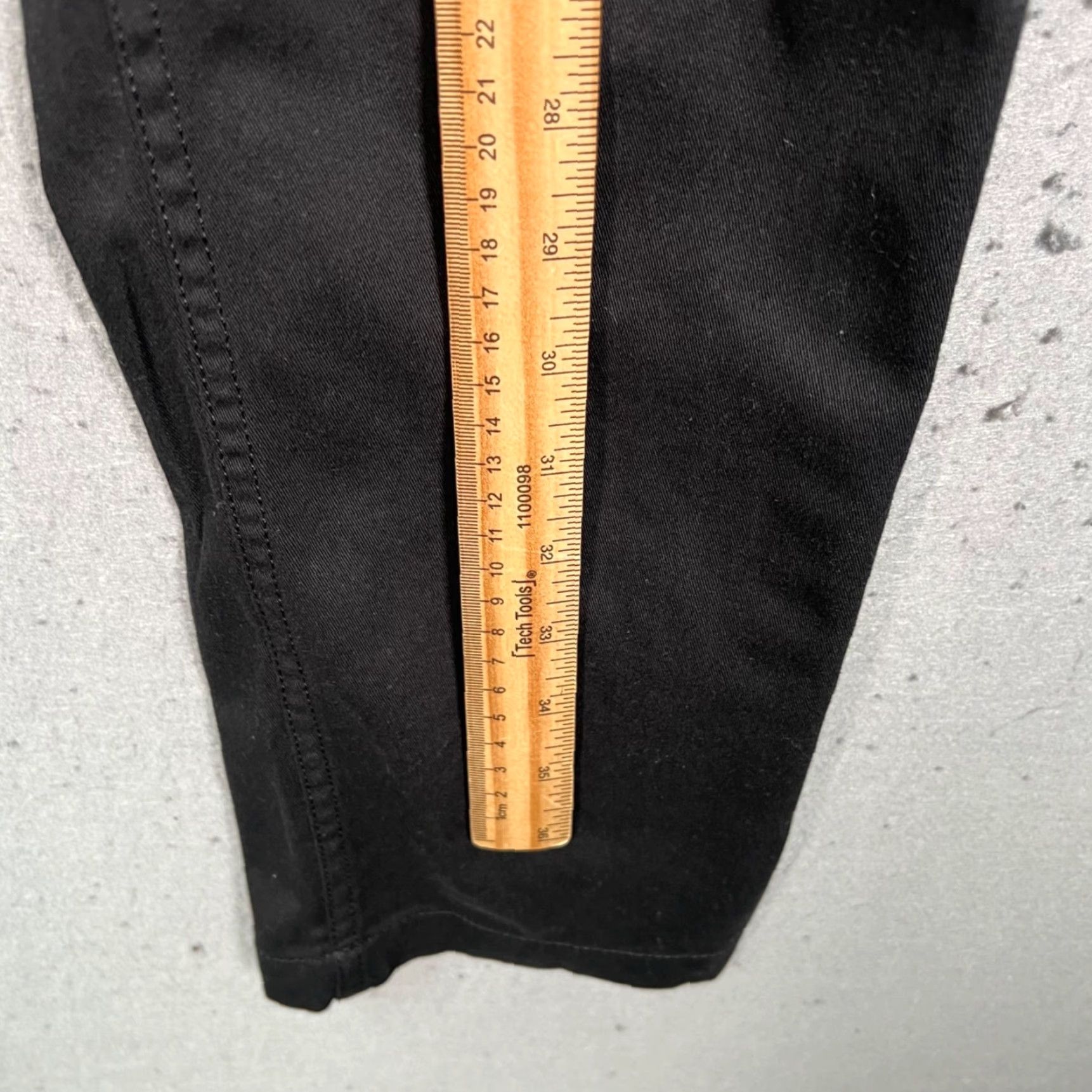 Vans Vans Slim Fit Black Chino Pants Mens Size 29 Slim Straight 5-Pocket Logo Regular Size US 29 - 6 Thumbnail
