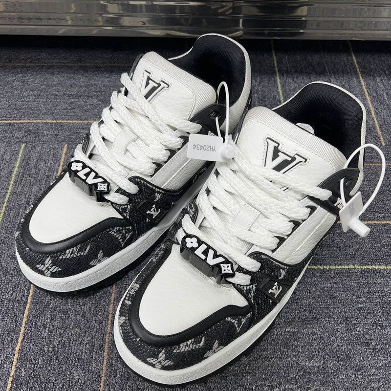 Louis Vuitton Louis Vuitton Trainer Maxi Black and White Sneakers -2508 Size US 8.5 / EU 41-42 - 1 Thumbnail