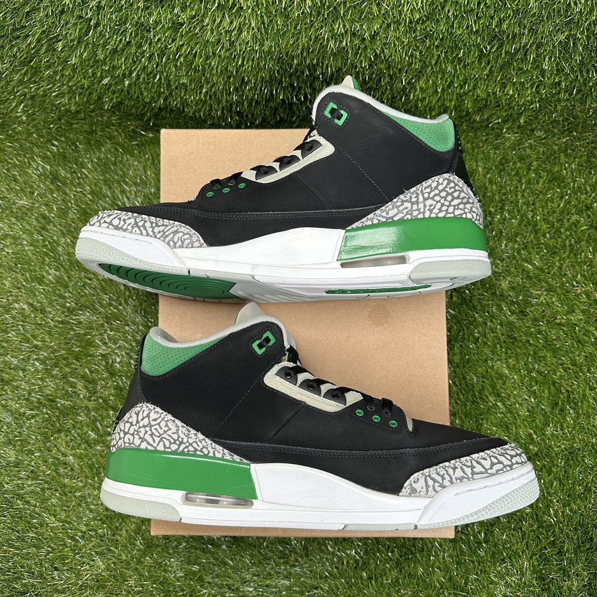 Jordan Brand Air Jordan 3 Pine Green Size US 13 / EU 46 - 3 Thumbnail