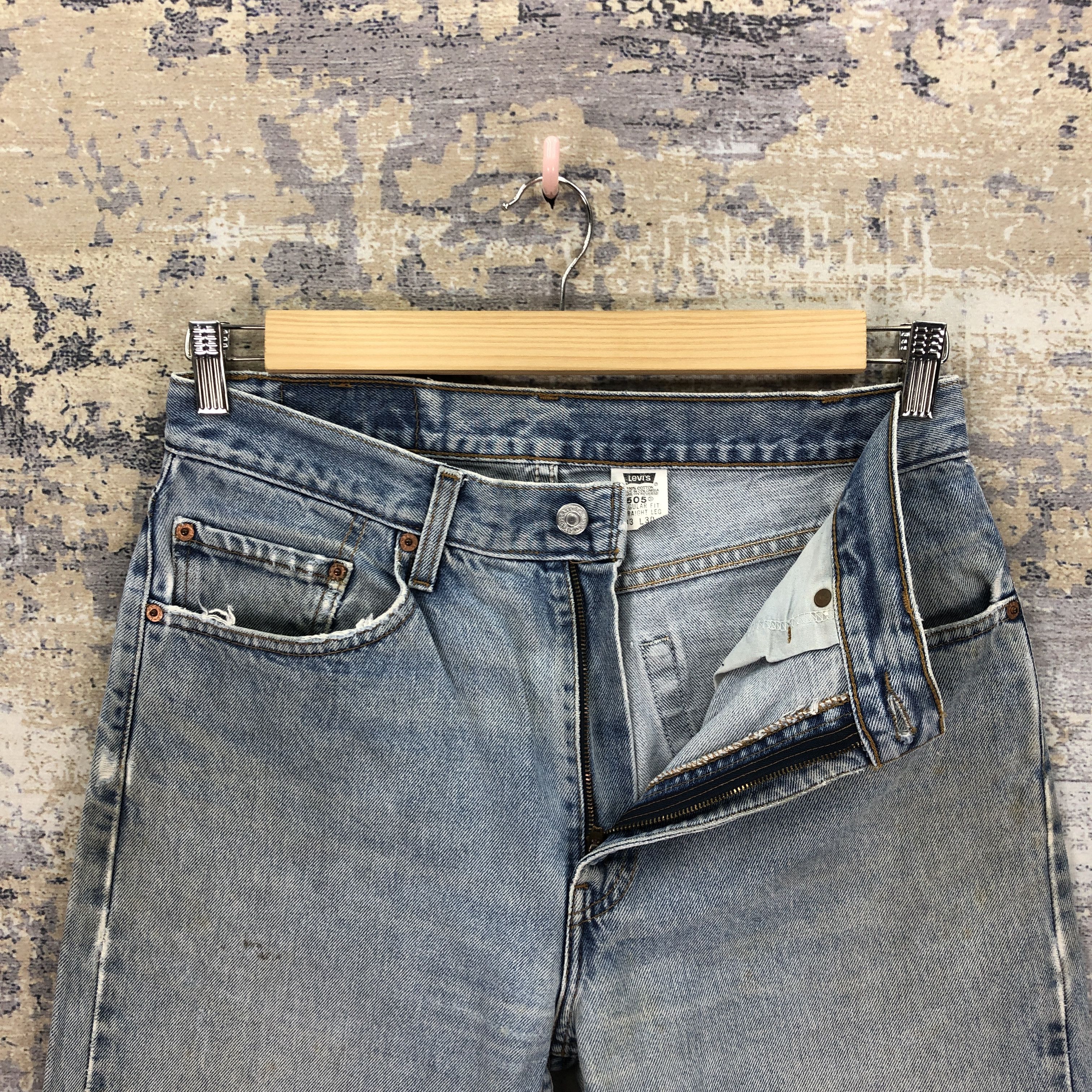 Levi's Vintage Levis 505 Distressed Jeans Levi's Faded Wash Denim Size US 30 / EU 46 - 6 Thumbnail