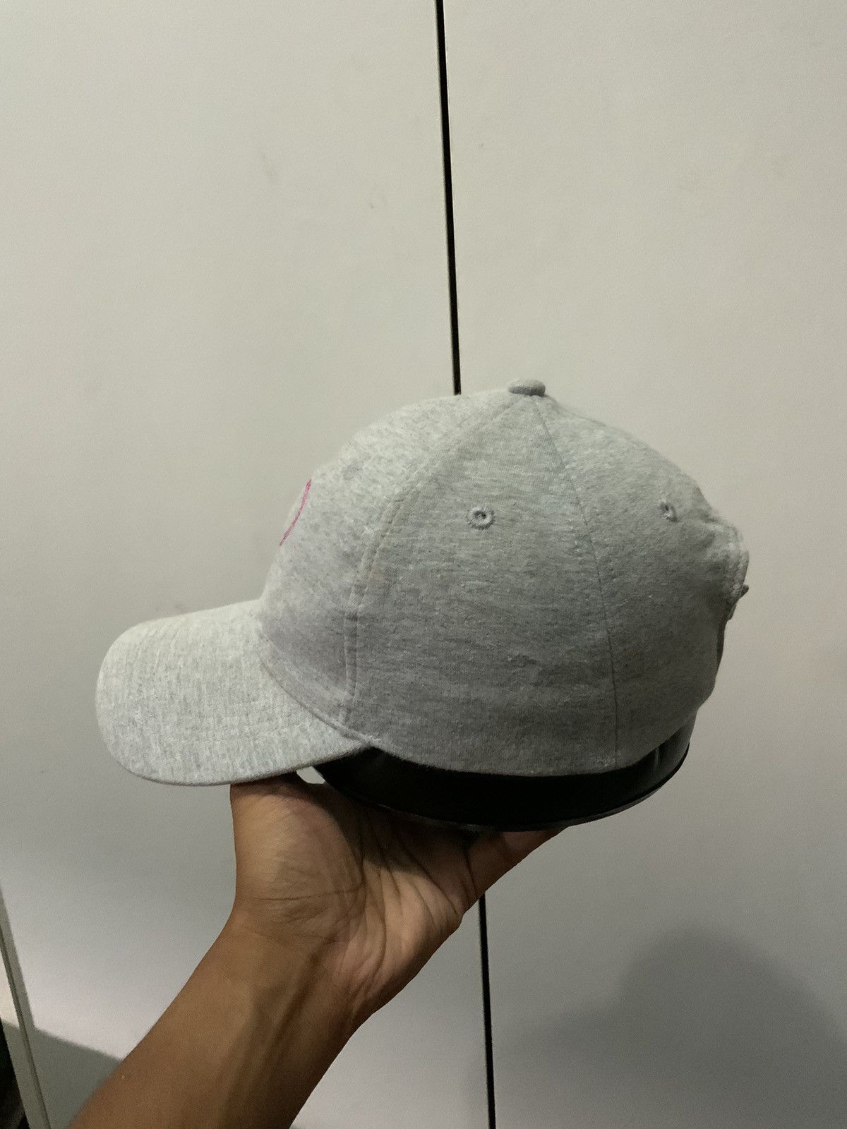 Hat Club Love Big Logo Streetwear Hat Size ONE SIZE - 2 Thumbnail