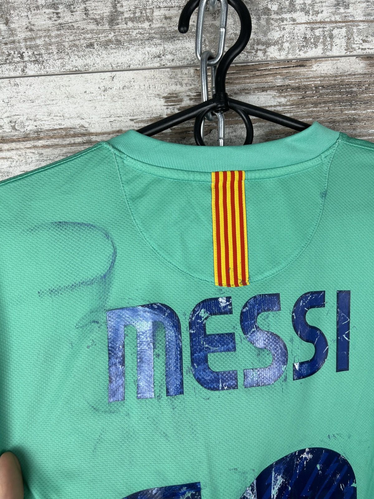 Vintage Mens Vintage Nike FC Barcelona Messi 10 Jersey T-shirt tee Size US M / EU 48-50 / 2 - 15 Thumbnail
