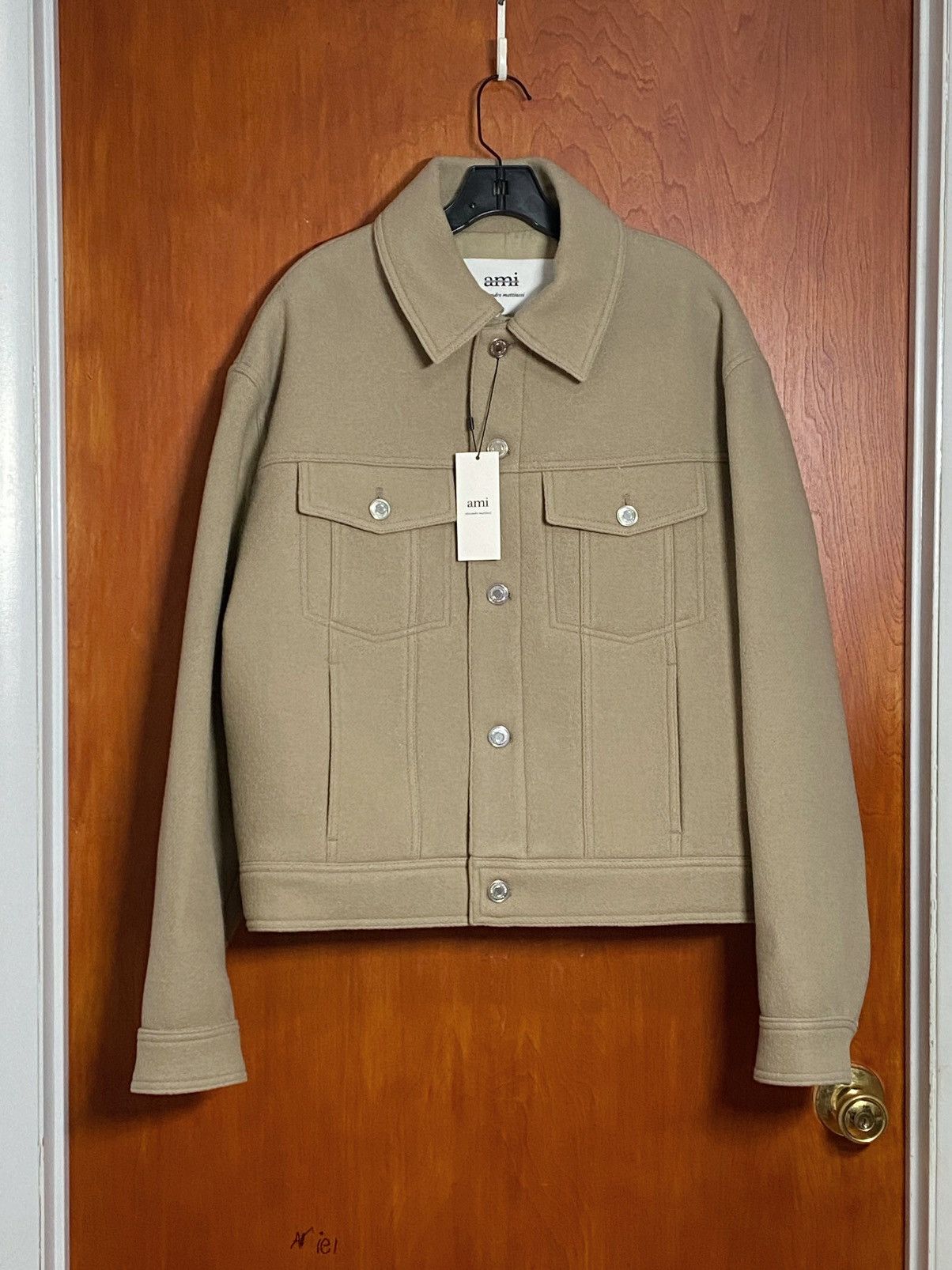 AMI AMI Paris Boxy Fit Jacket size M Size M / US 6-8 / IT 42-44 - 1 Thumbnail