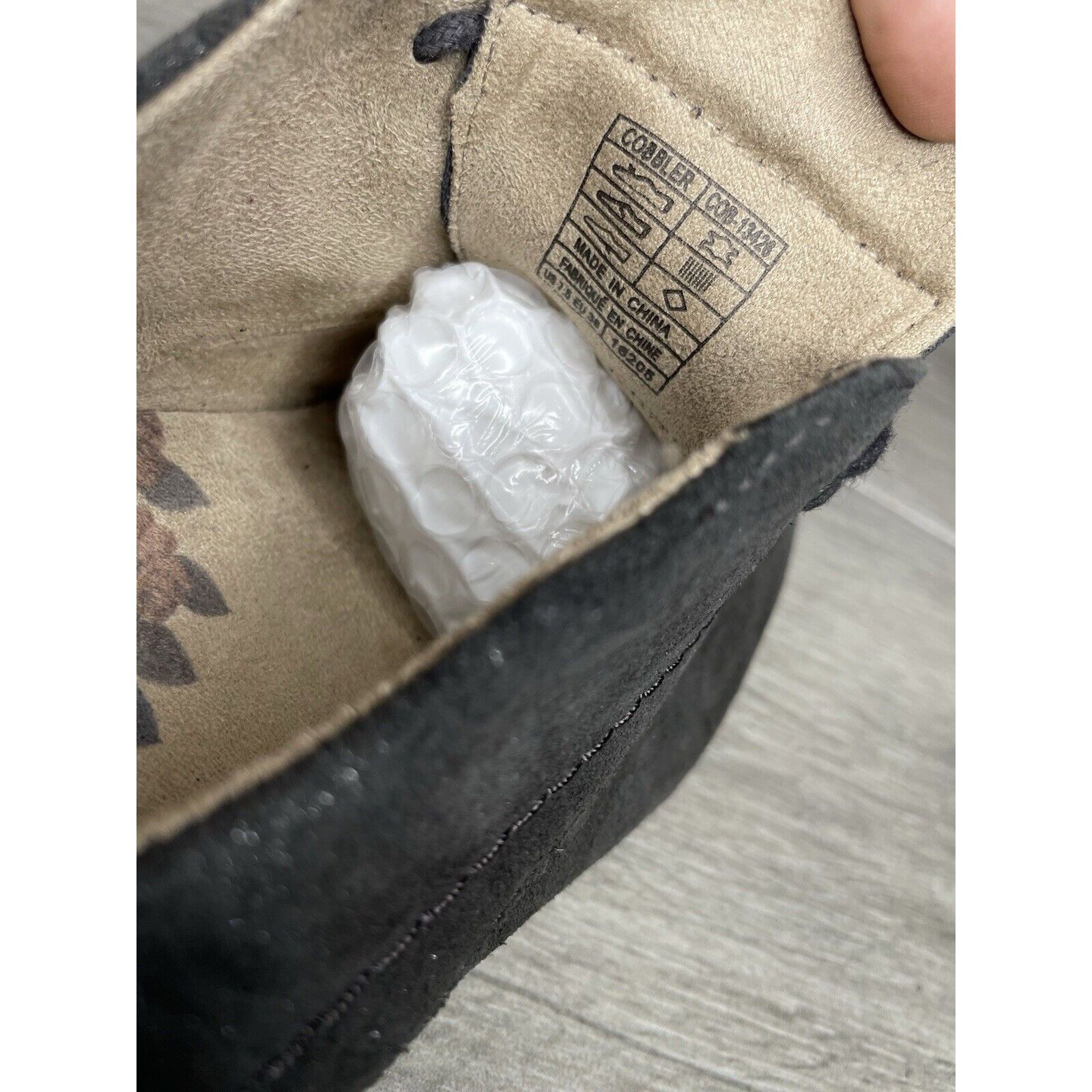 Other Taos Gray Suede Cobbler Lace Up Oxford Metallic Floral Women Size US 7.5 / IT 37.5 - 15 Thumbnail