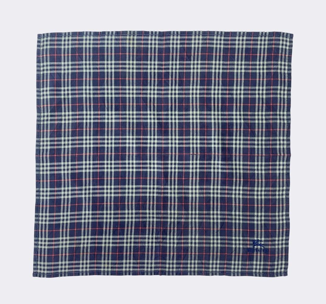 Burberry Vintage Burberry Handkerchief Neckerchief Bandana H042R Size ONE SIZE - 2 Thumbnail