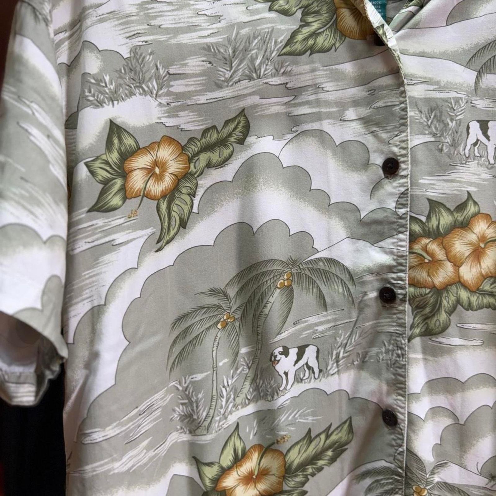 Big Dogs × Vintage Vintage 90s Big Dogs Hawaiian Print Button Up Shirt Size US XL / EU 56 / 4 - 4 Thumbnail