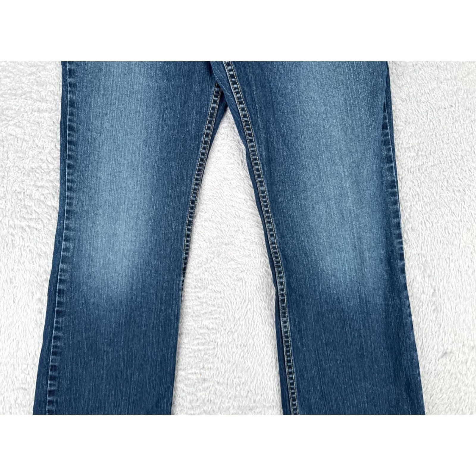 Old Navy Old Navy Jeans Womens 12 Bootcut Mid Rise Stretch Denim Pants 31x32 Blue Regular Denim Bootcut Womens Size 34" / US 12 / IT 48 - 3 Thumbnail