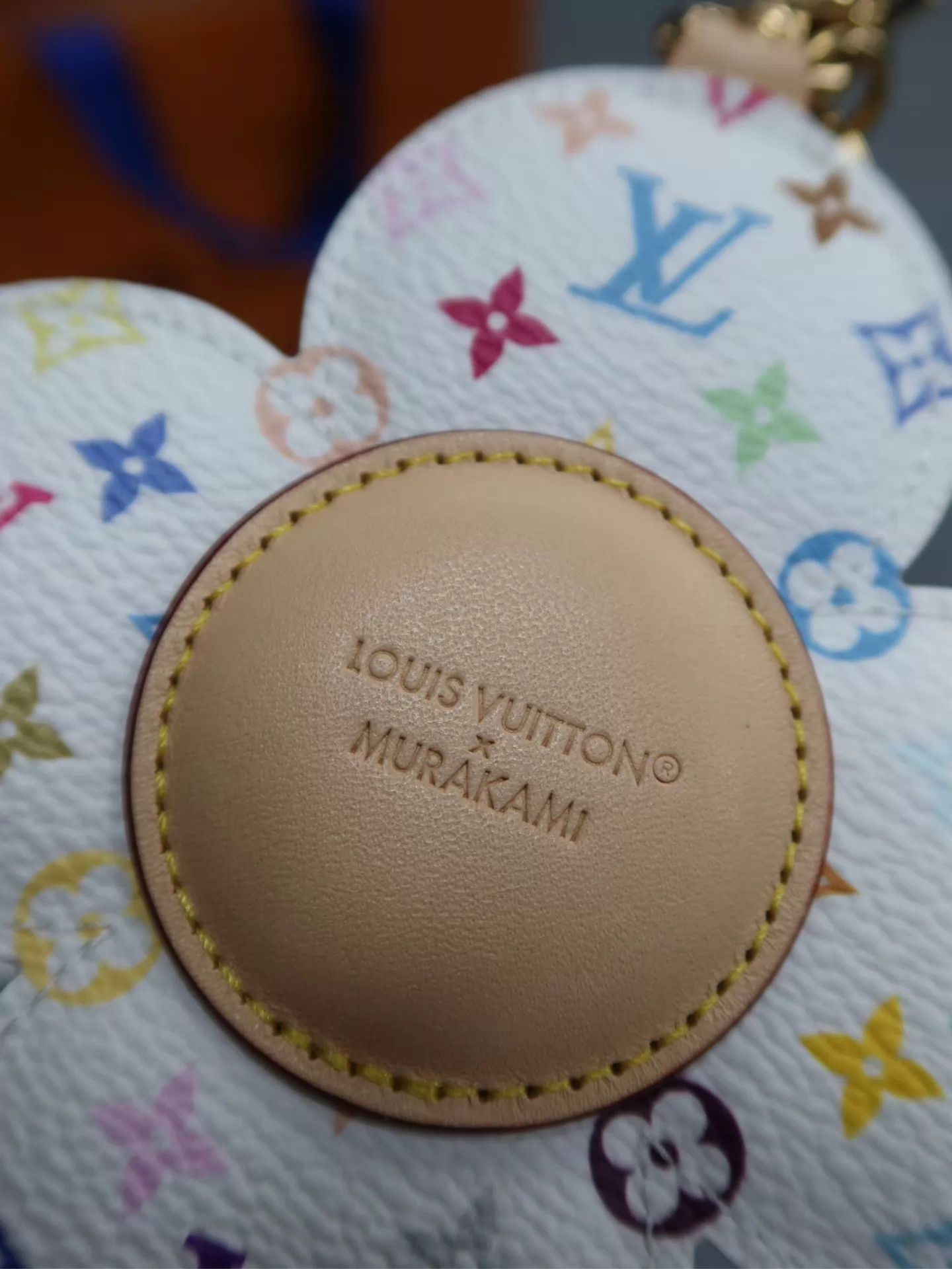 Louis Vuitton LV x Takashi Murakami Vivienne Sunflower White Tricolor Size ONE SIZE - 5 Thumbnail